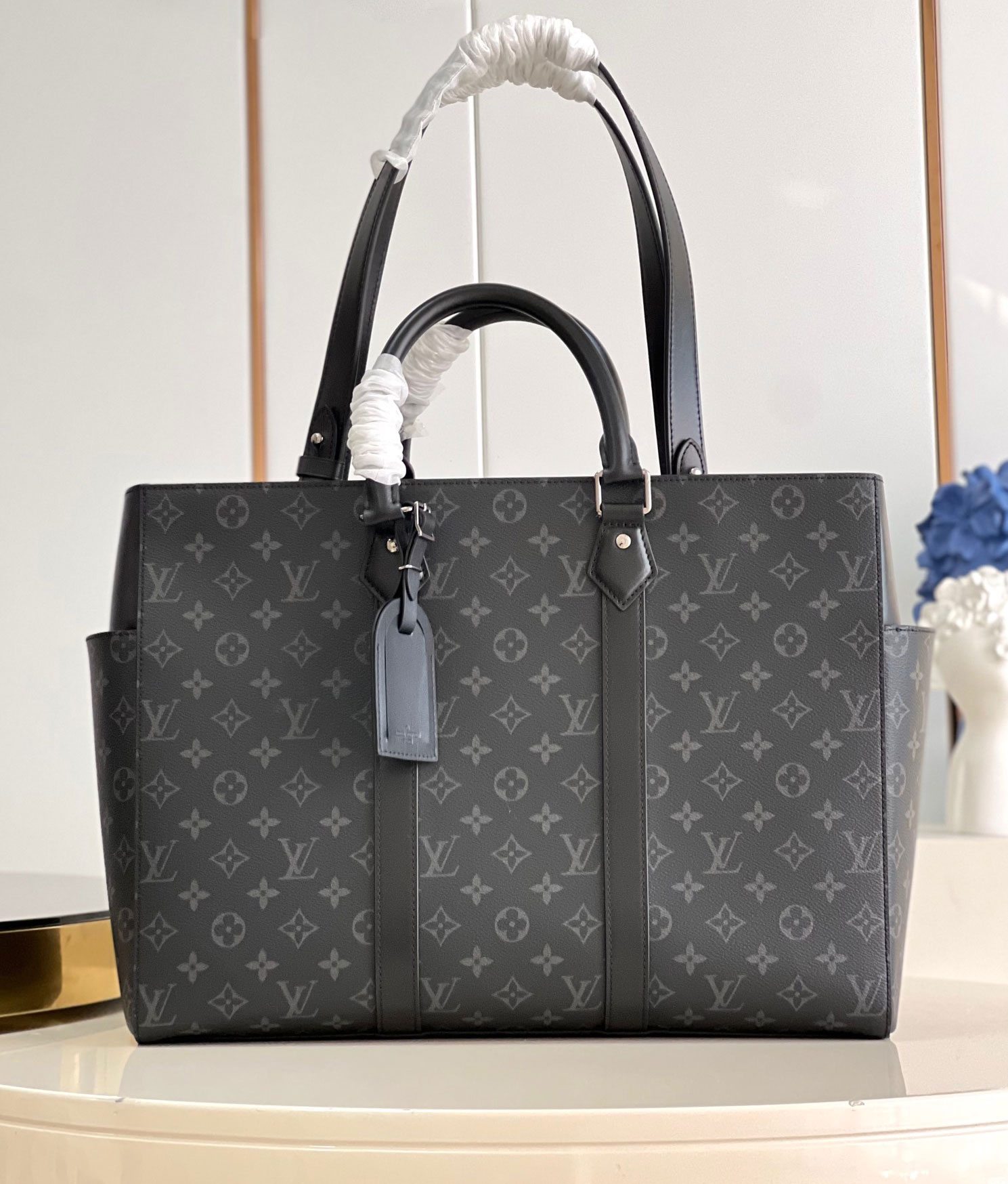 Authentic LOUIS VUITTON Monogram Eclipse Sac Pla 24H M46451 Bag  #M46-451-A00