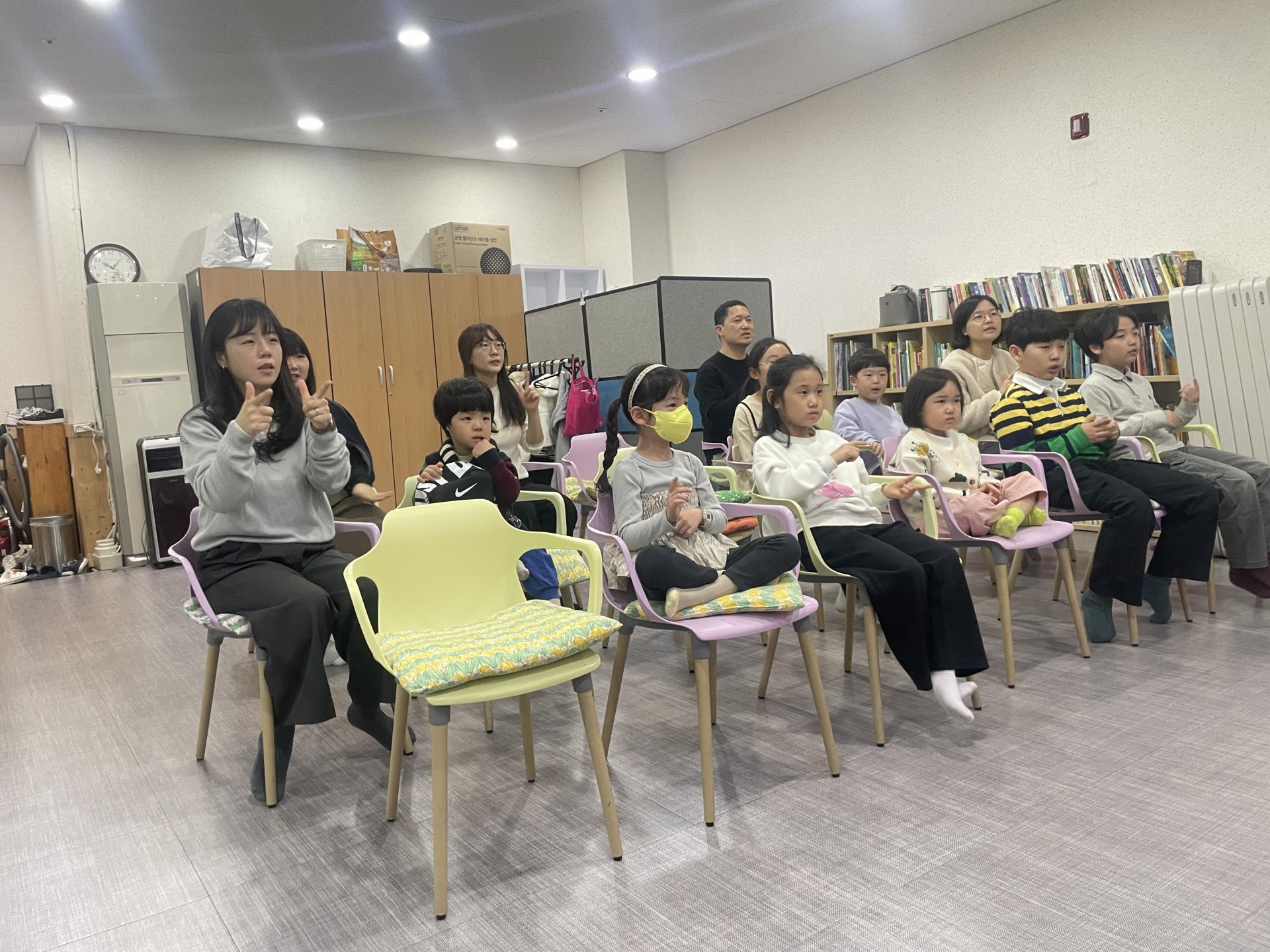 90bf85290d983.jpg
