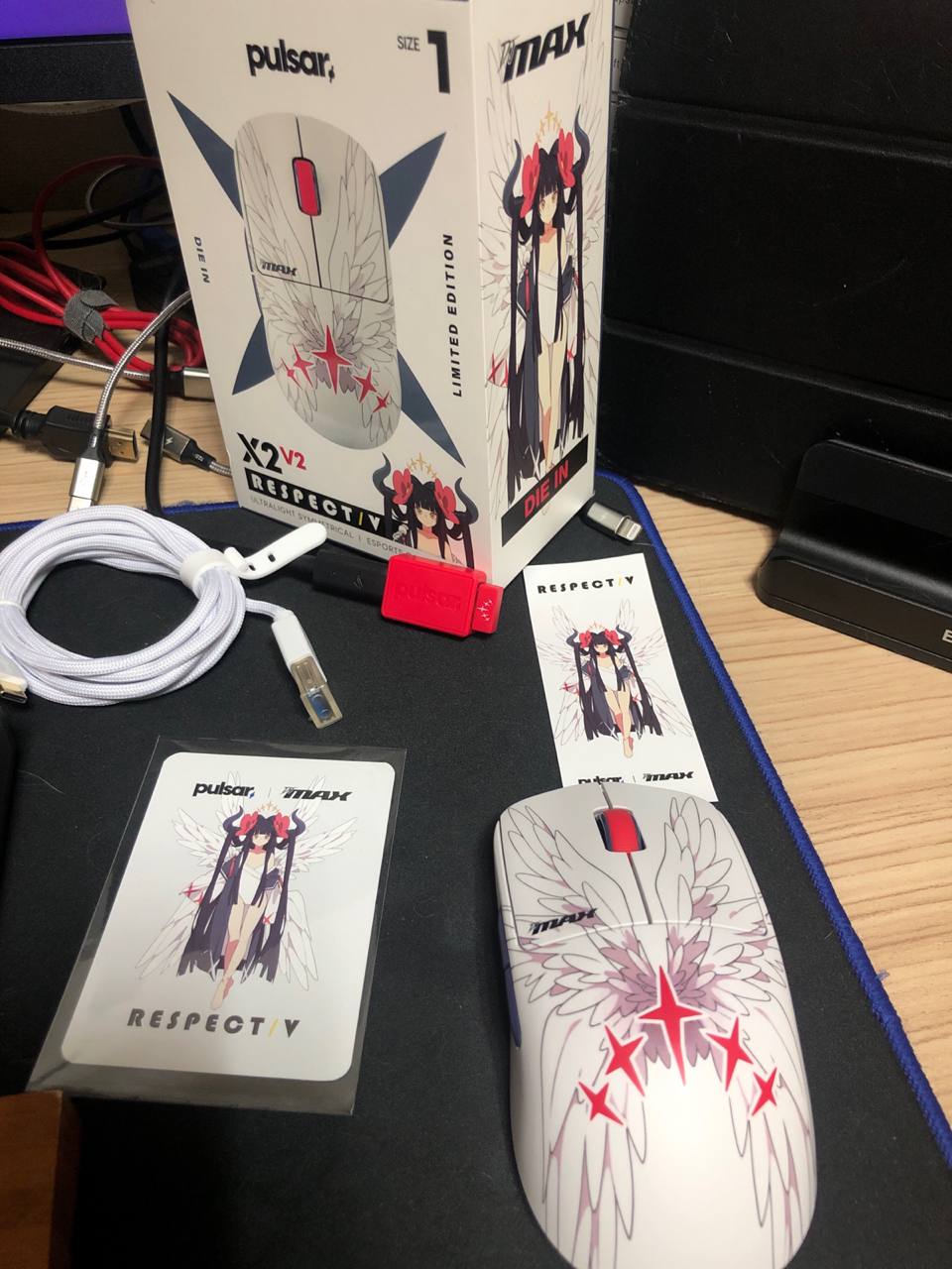Pulsar X2V2 DJMAX DIE IN コラボマウス Pulsar X2V2 DJMAX DIE IN コラボマウス X2 v2 Medium Gaming Mouse