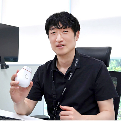 Shin Seung-woo, CEO of Regina