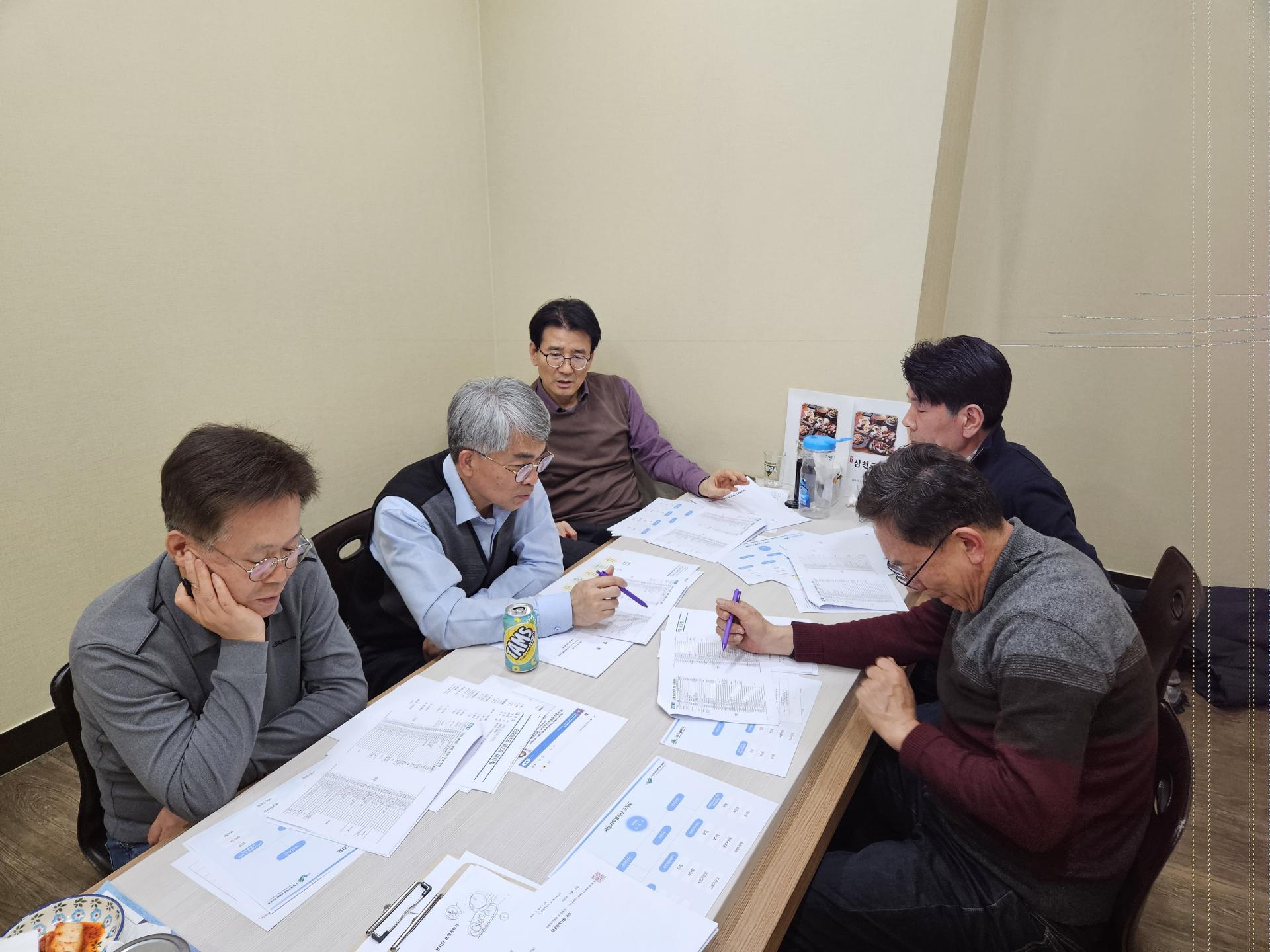 a508a2c690bb7.jpg