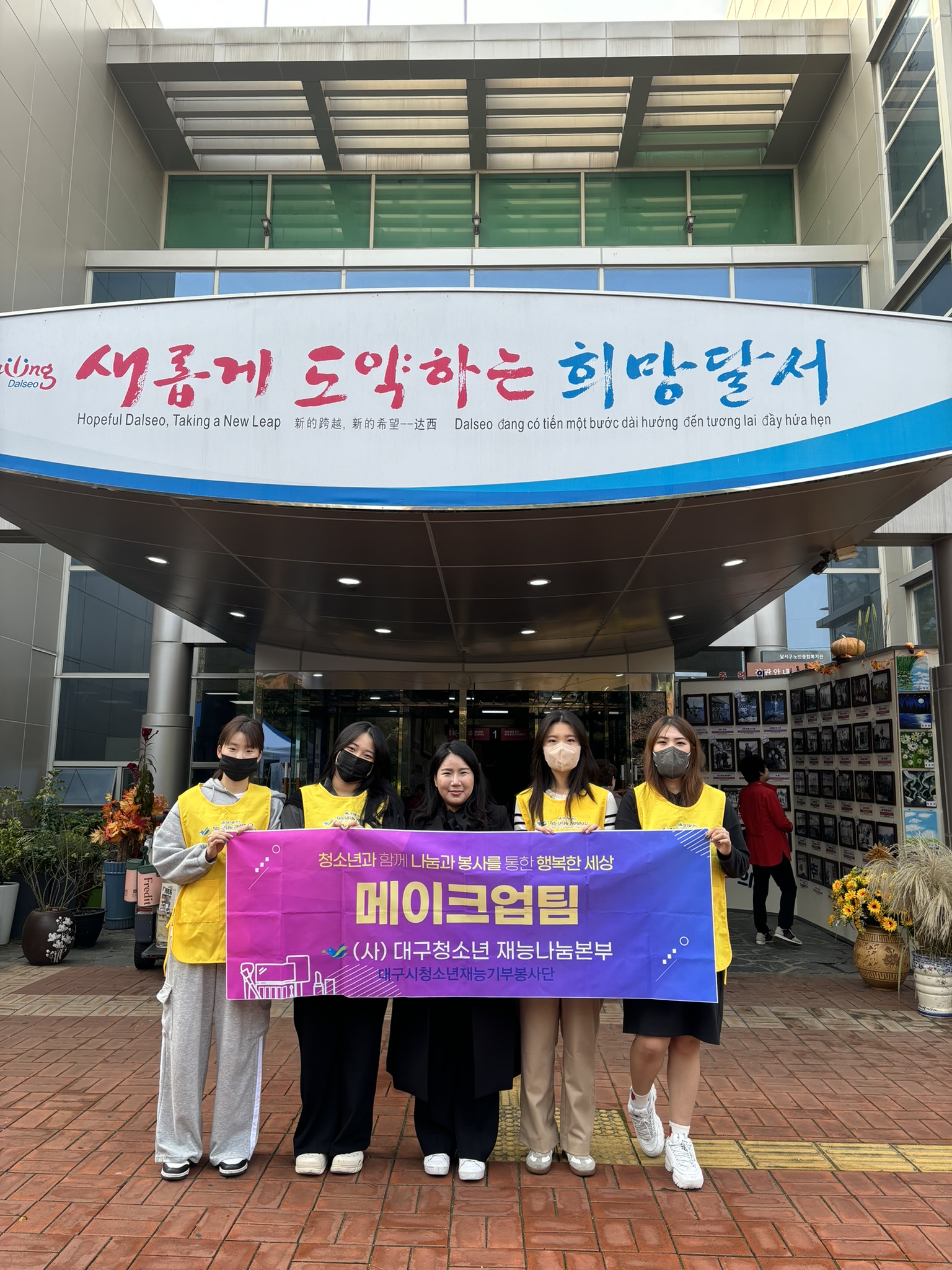 bcb96ad9a2e09.jpg