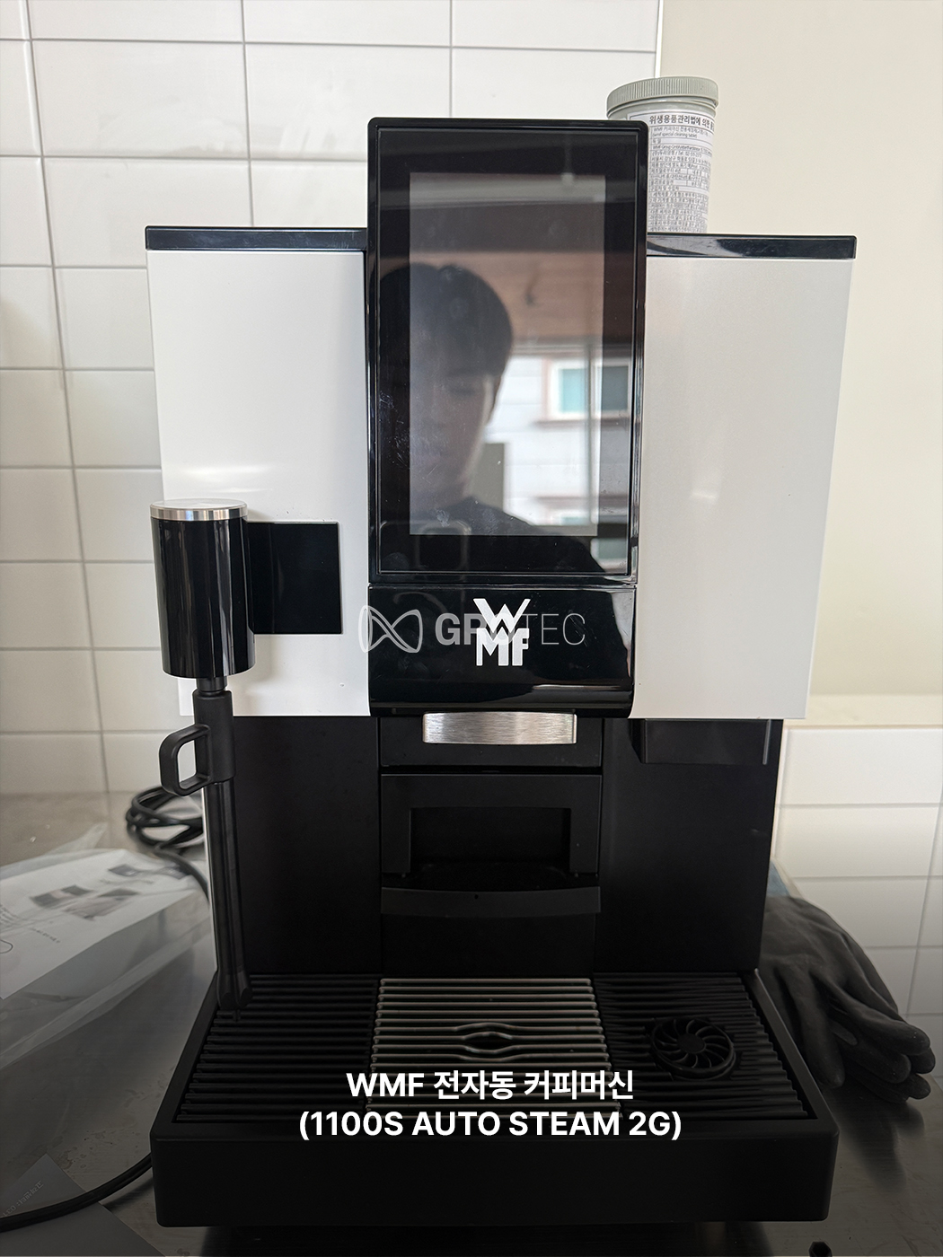 dc63ceb5dd8a8.jpg