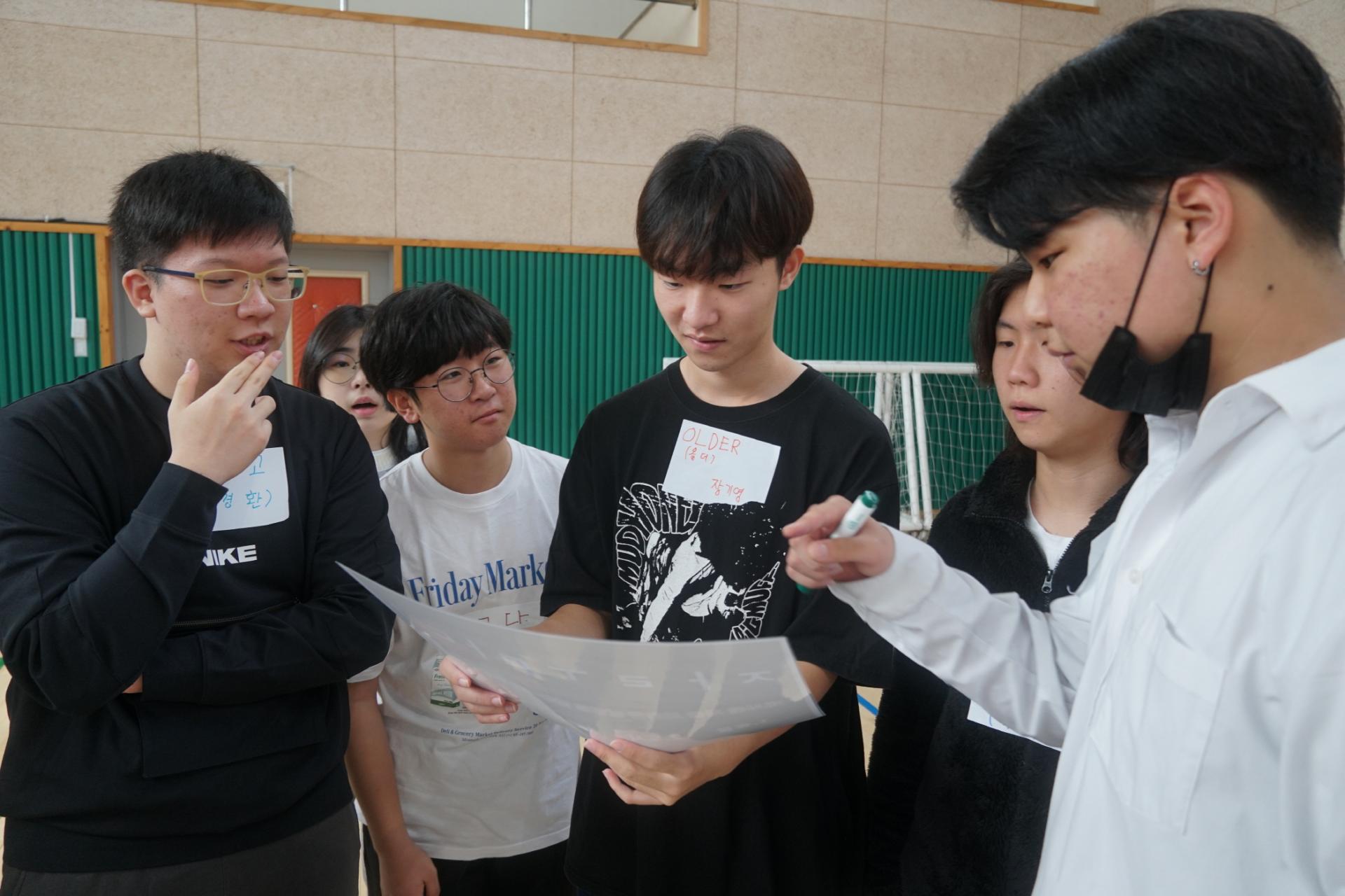 2f3835817de15.jpg