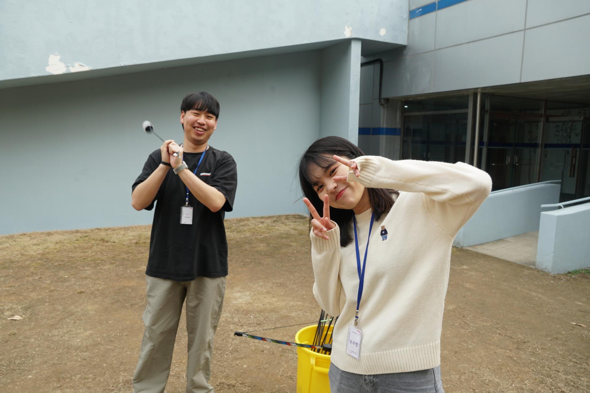 6455cd15f6ce6.jpg