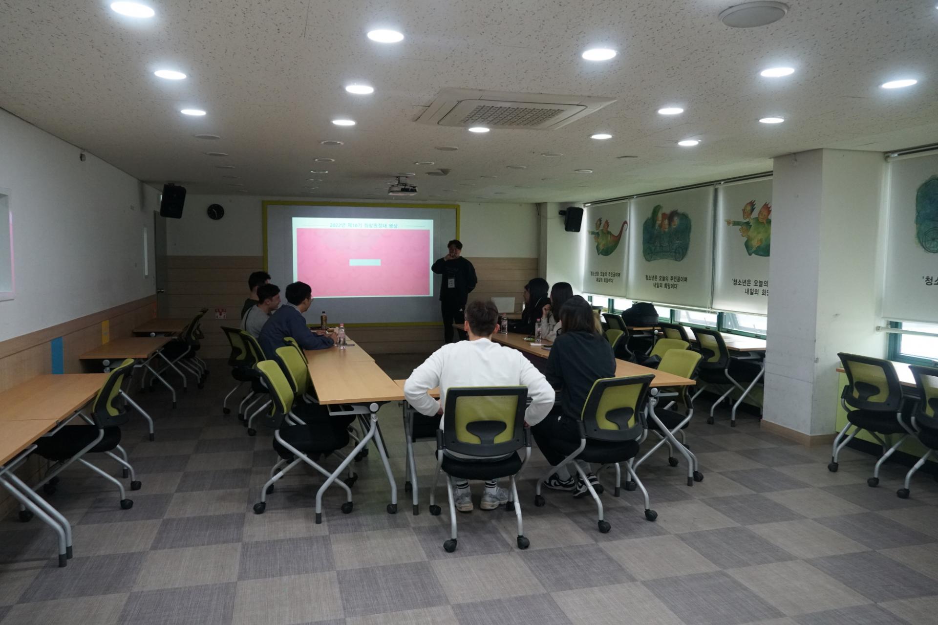 68dbf23512f31.jpg