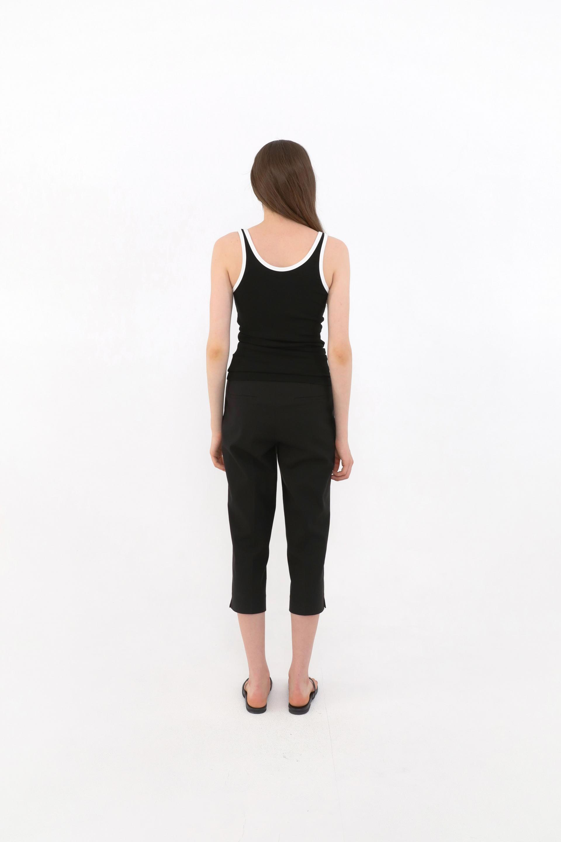 Leon Contrast Sleeveless [Black]