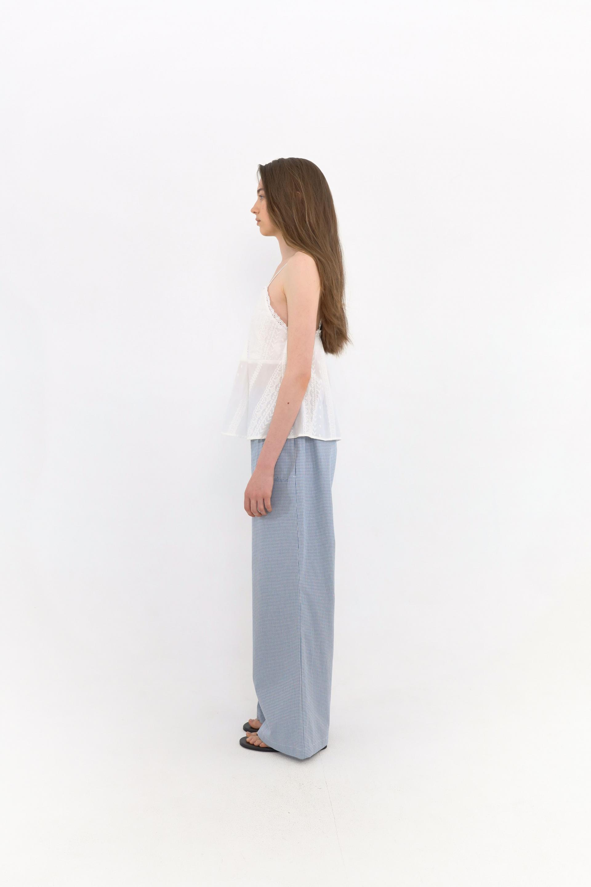 Pien Cotton Sleeveless [Ivory]