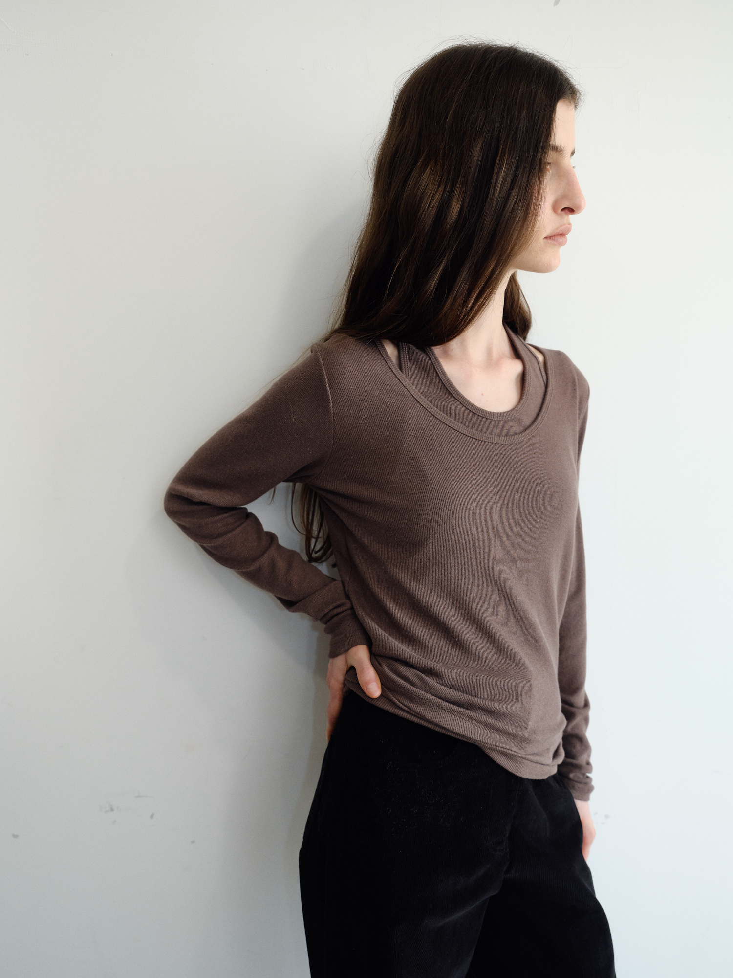 Loop Halter T-shirt [Brown]