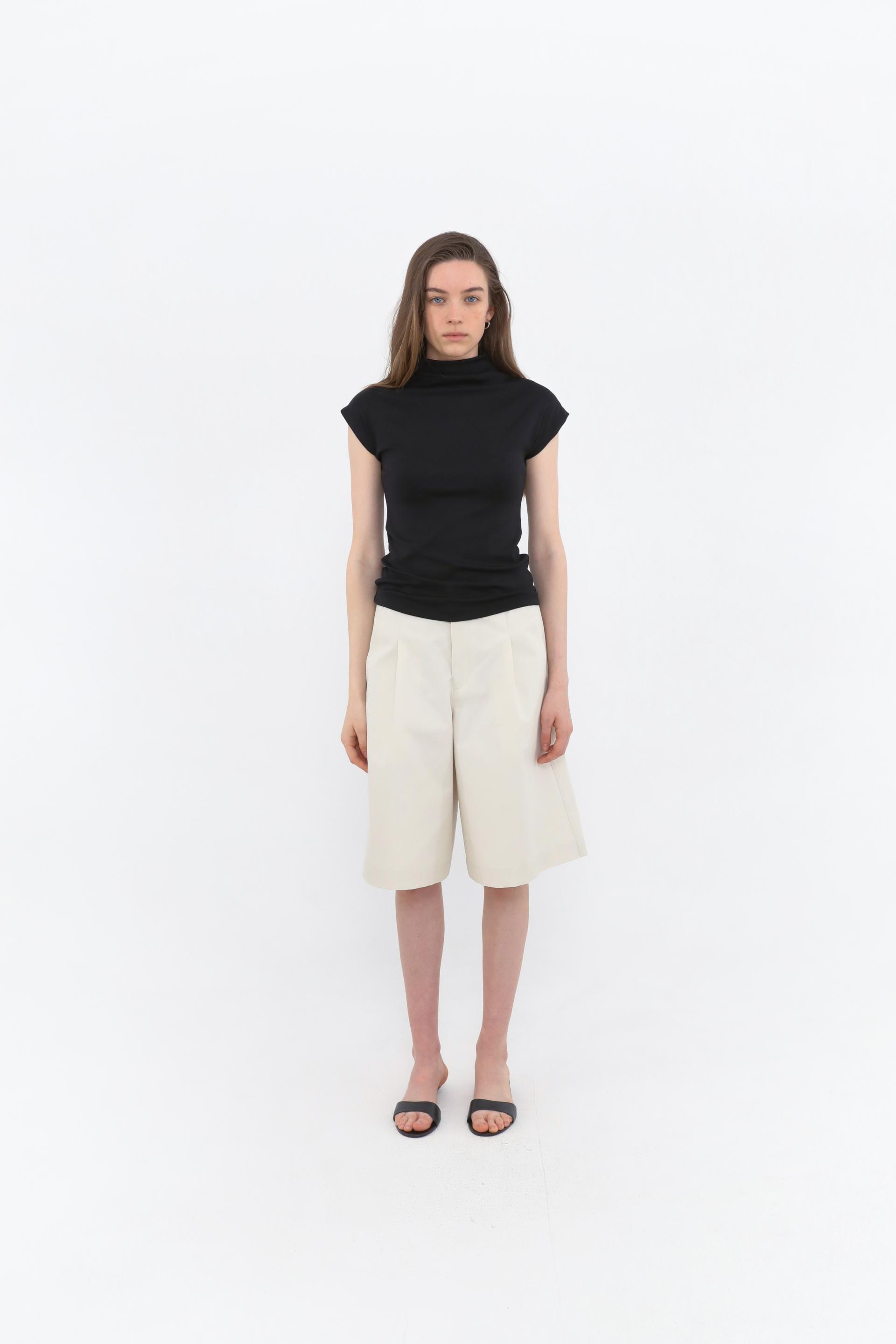 Hane Roll-Neck Sleeveless [Black]