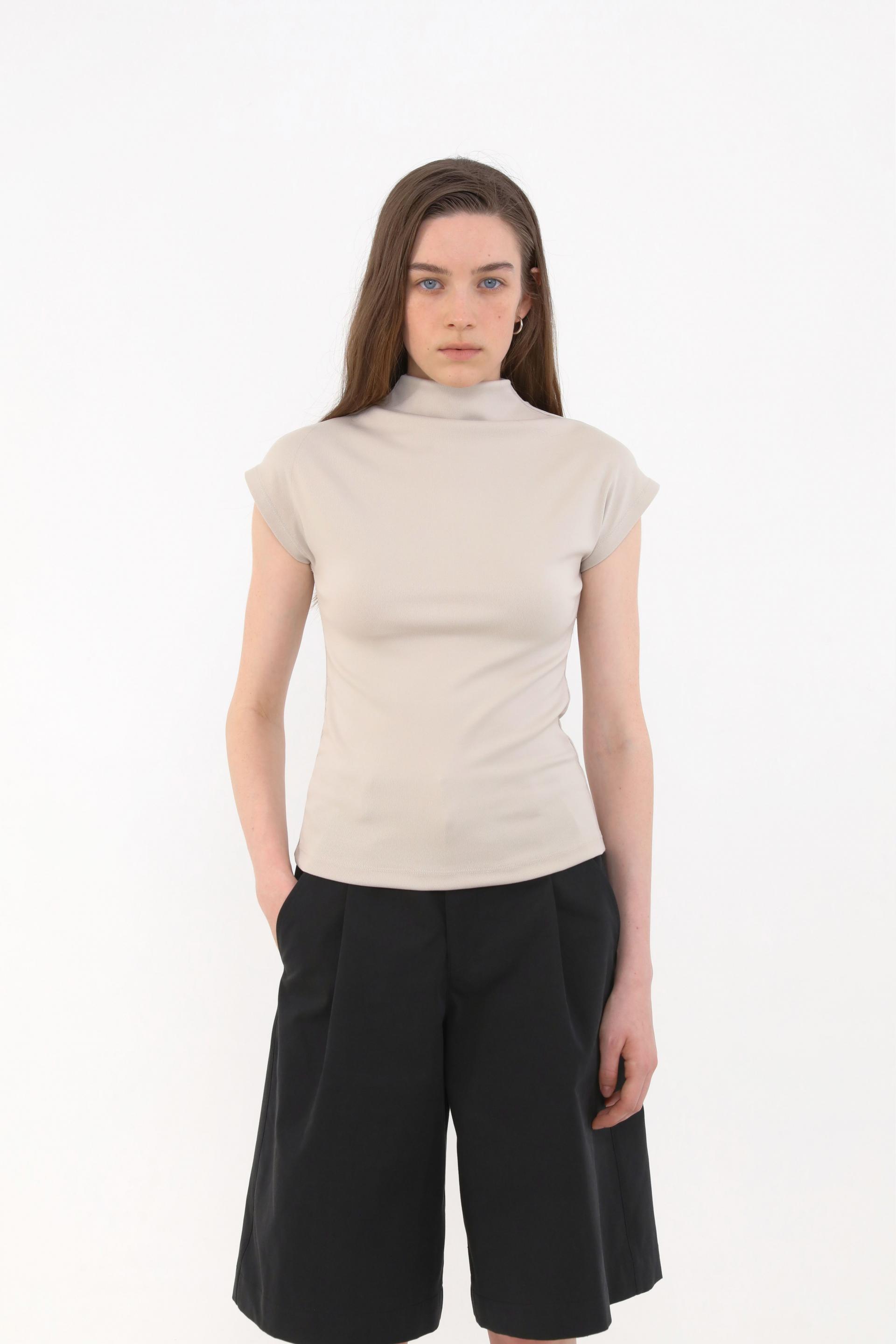 Our Pintuck Bermuda Pants [Black]