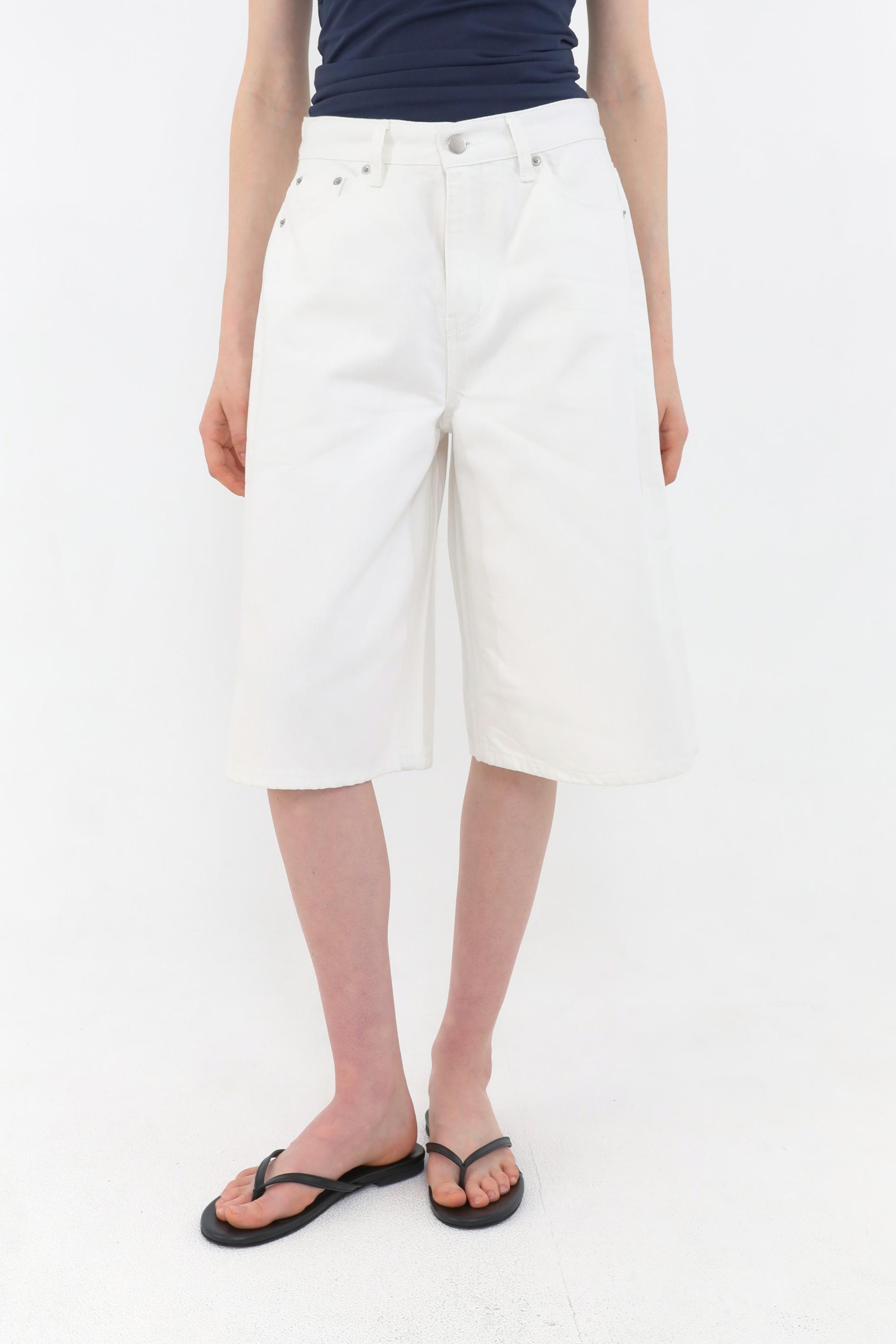 1960 Bermuda Denim [White]