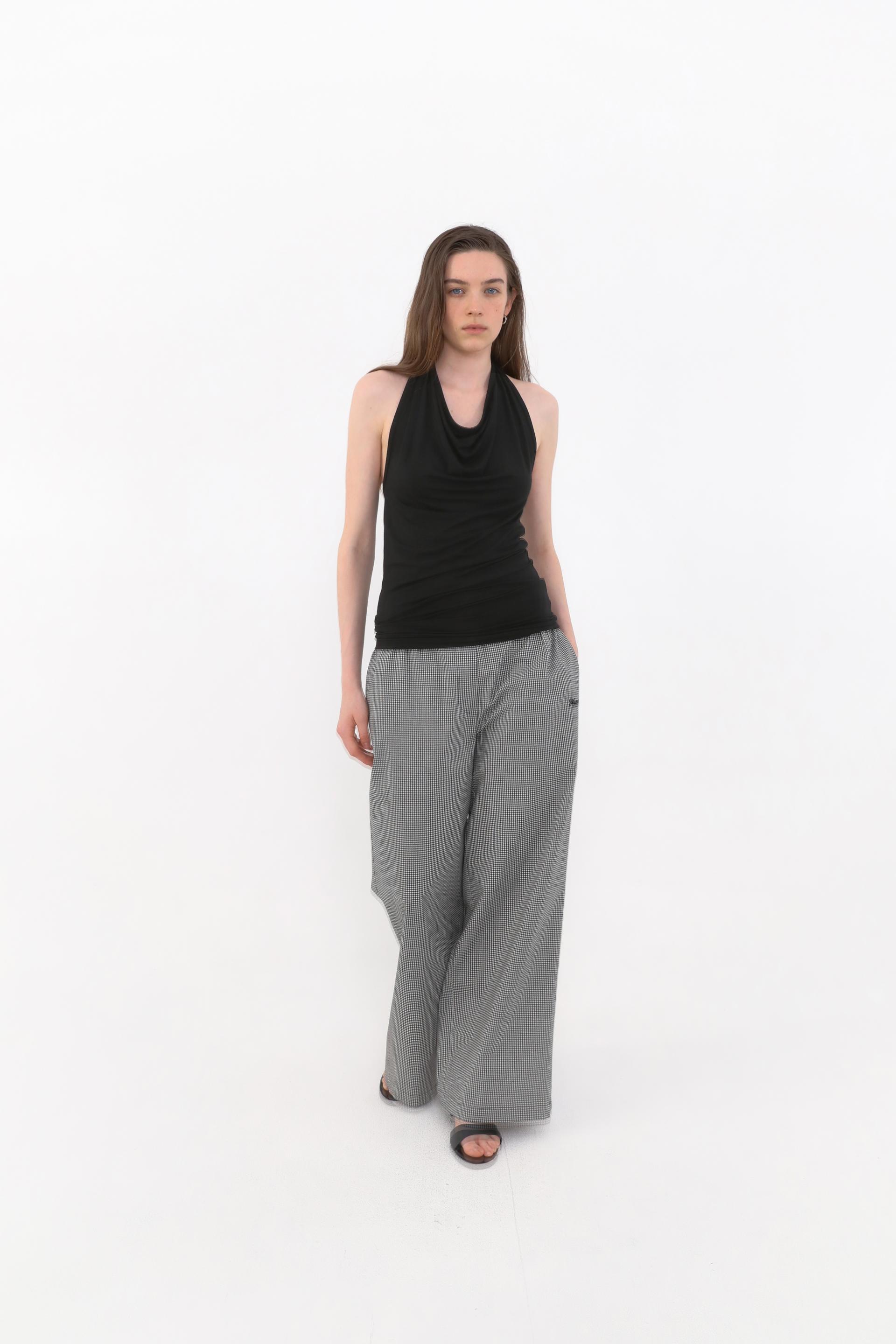 Draped Halterneck Sleeveless [Black]