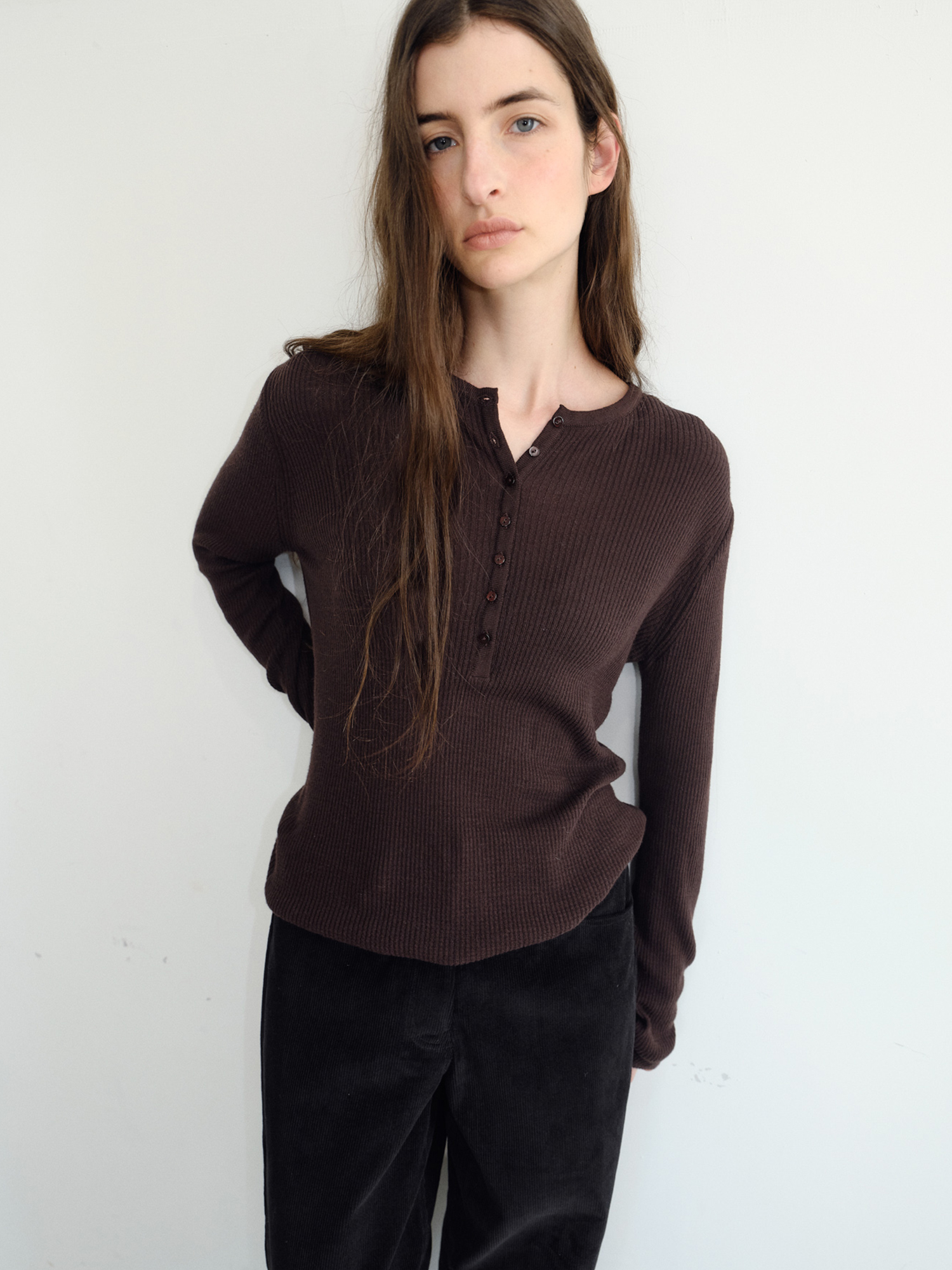 Hale Henley Knit [Brown]