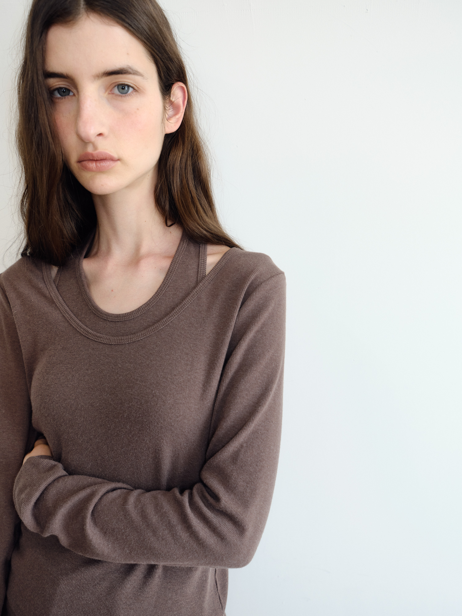 Loop Halter T-shirt [Brown]