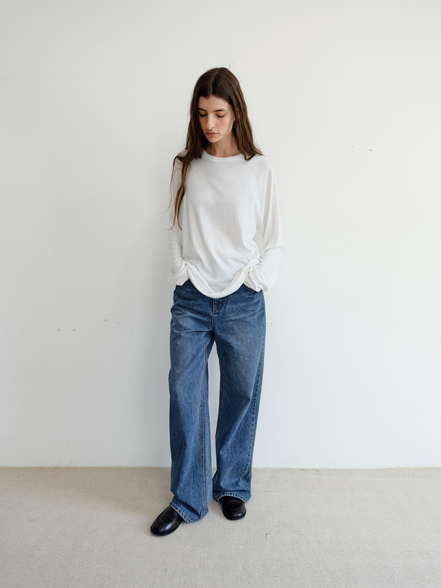 Ease Raglan T- shirt [Ivory]