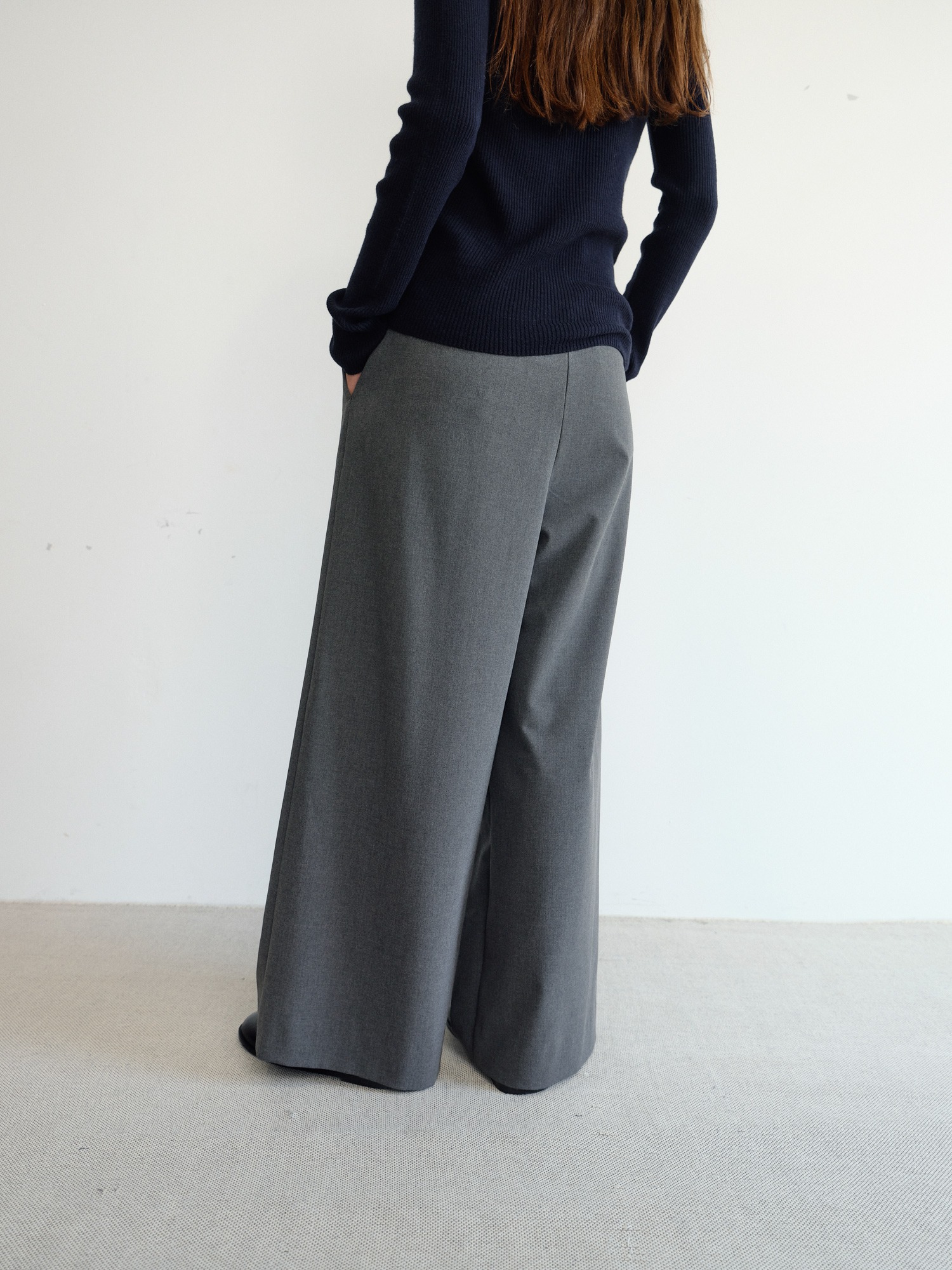 Grove Wool Wide Slacks [Gray]