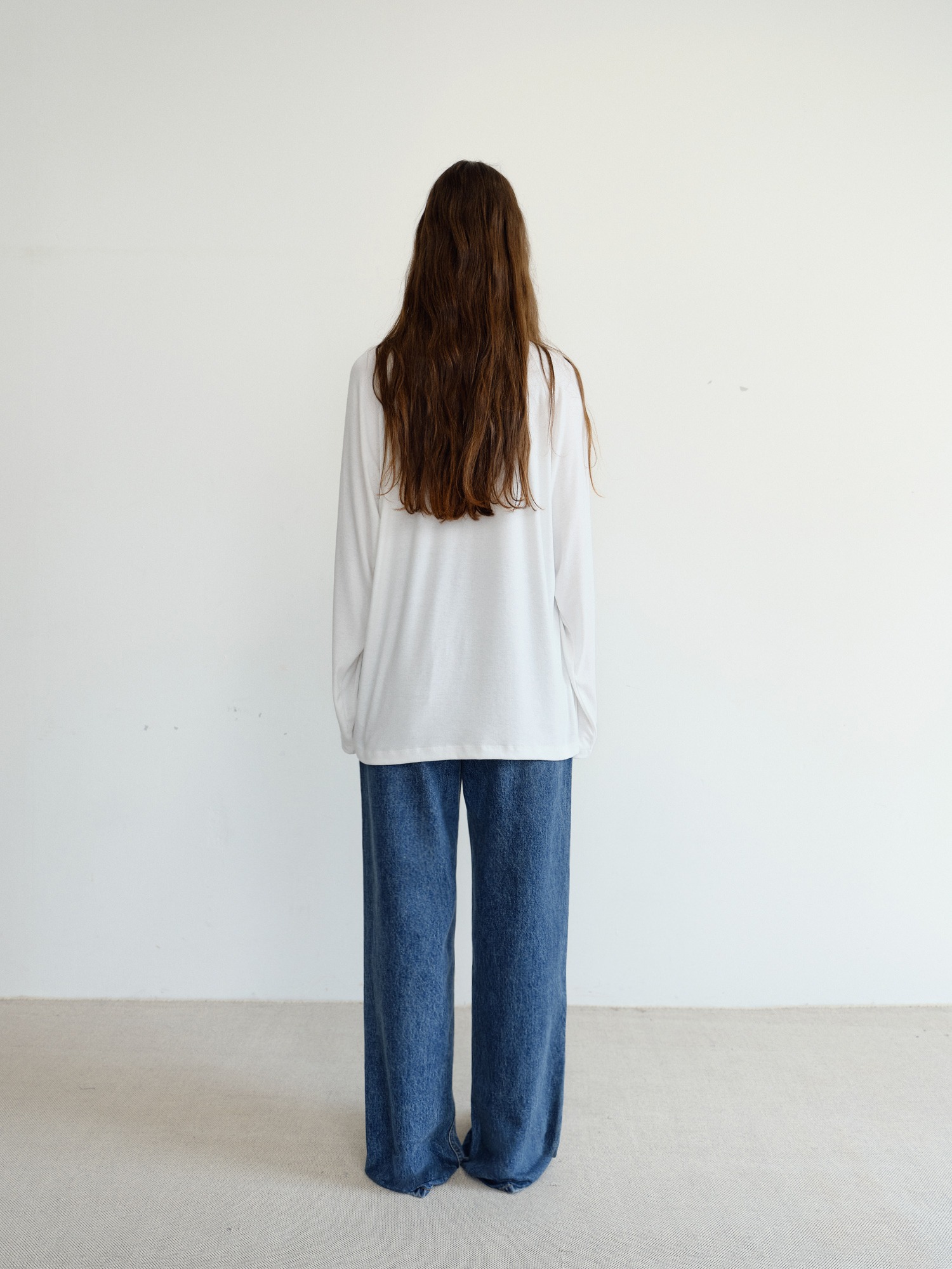 Ease Raglan T- shirt [Ivory]