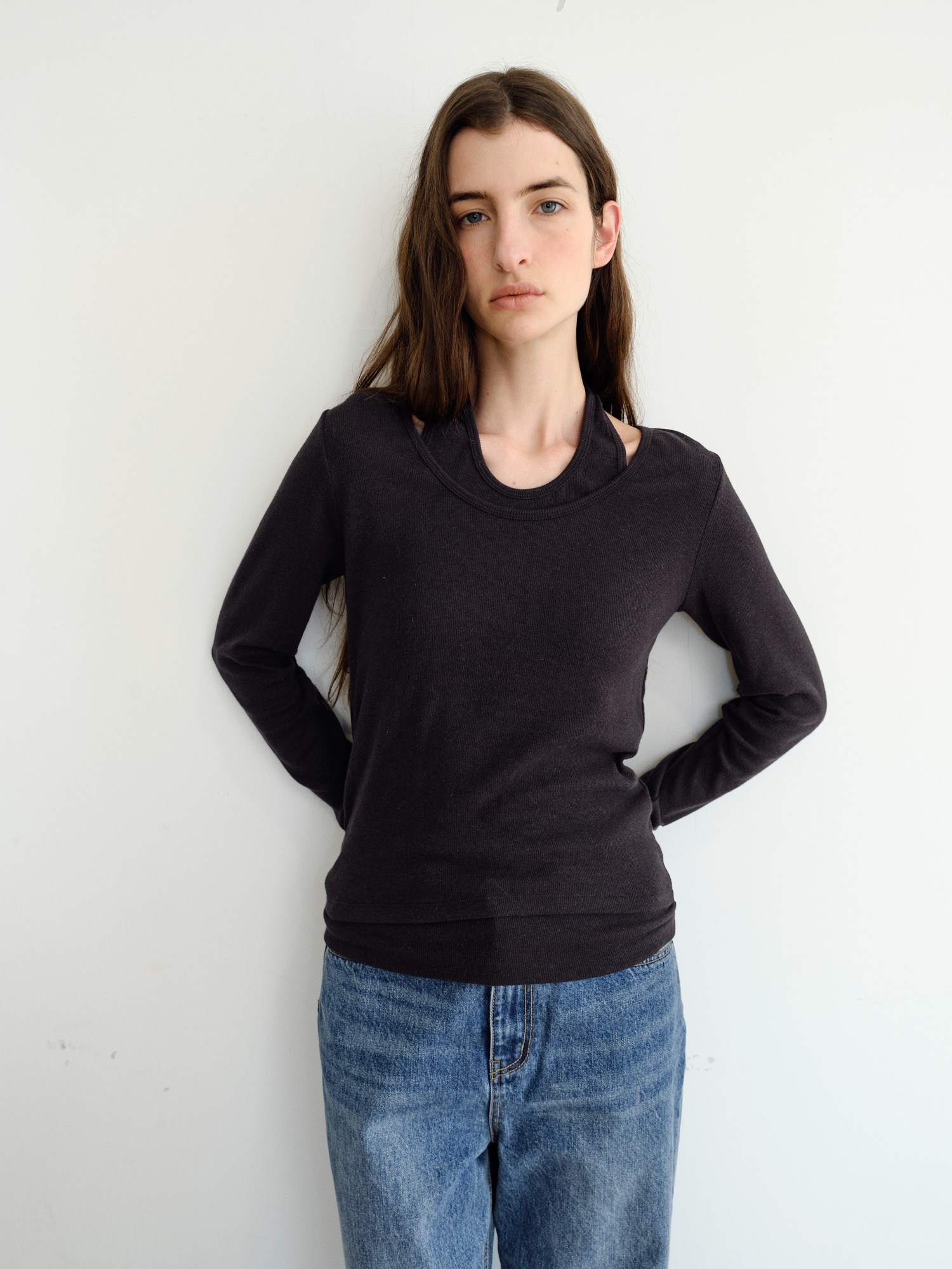 Loop Halter T-shirt [Black]