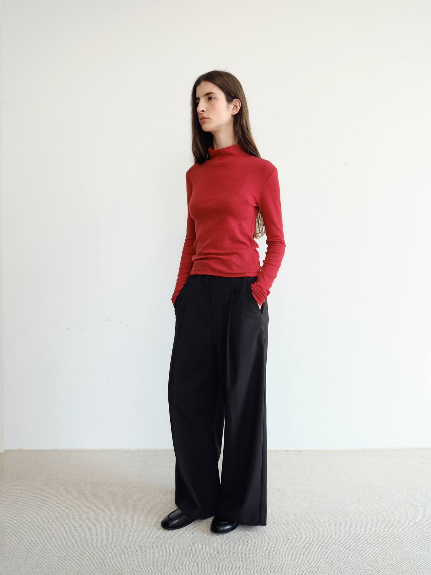 Roven Wool Turtleneck [Red]