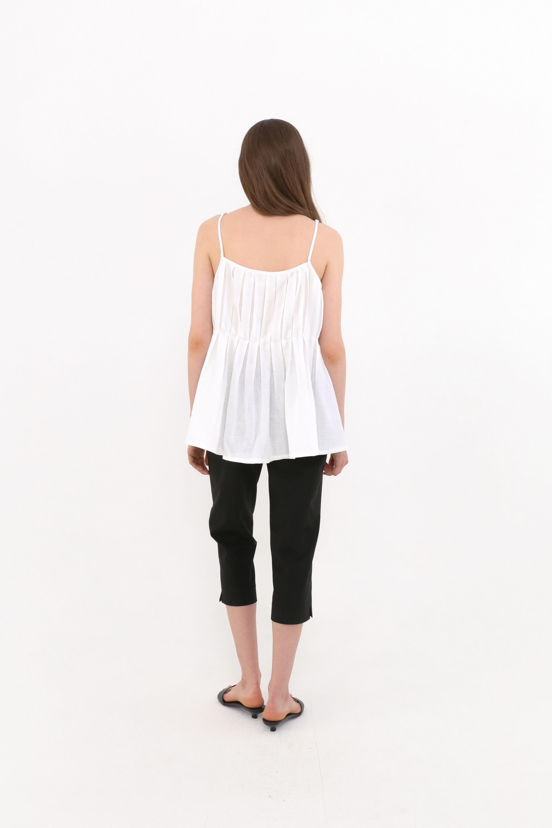 Rosy Pleated Linen Sleeveless [Ivory]