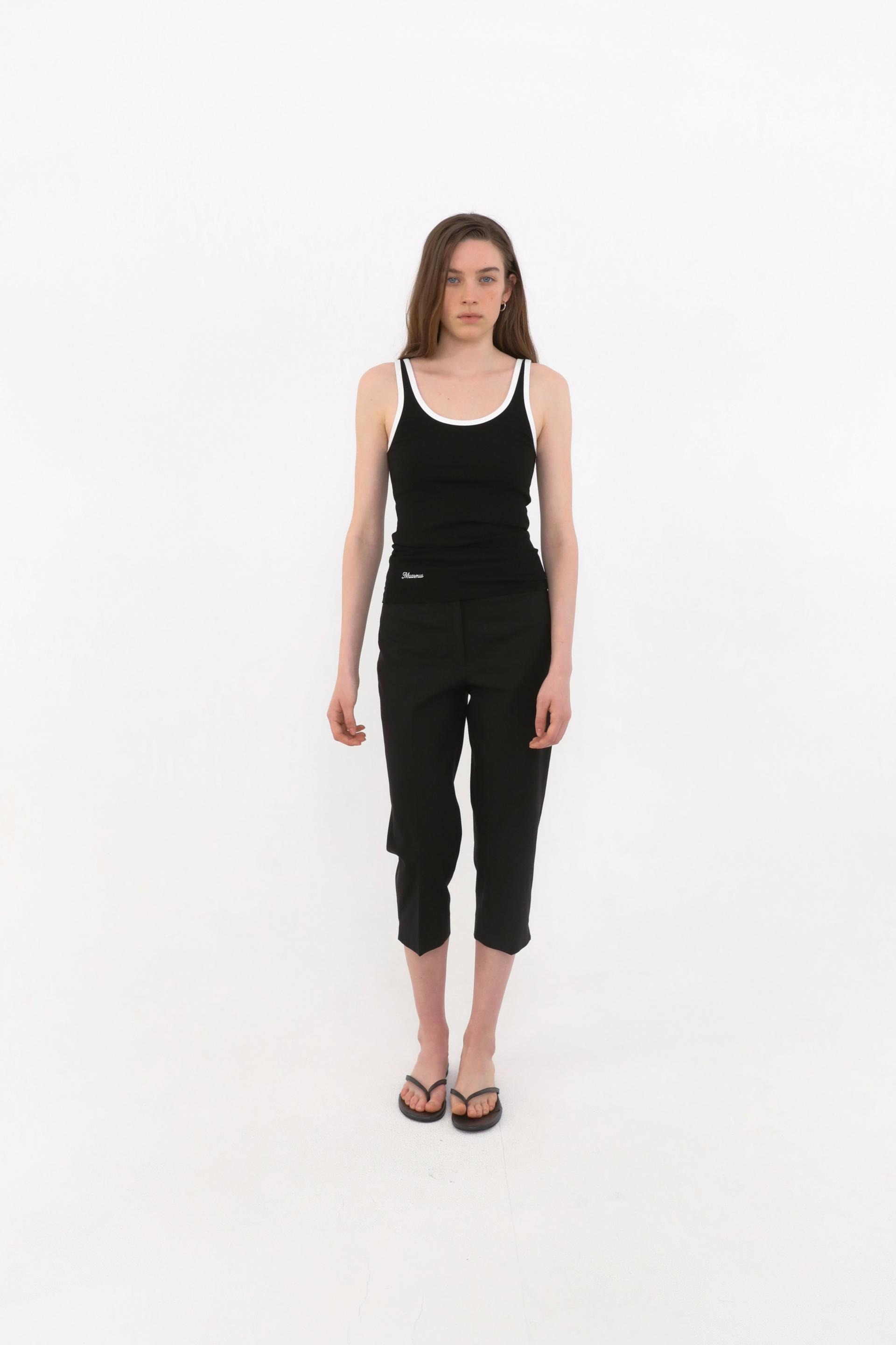 Leon Contrast Sleeveless [Black]