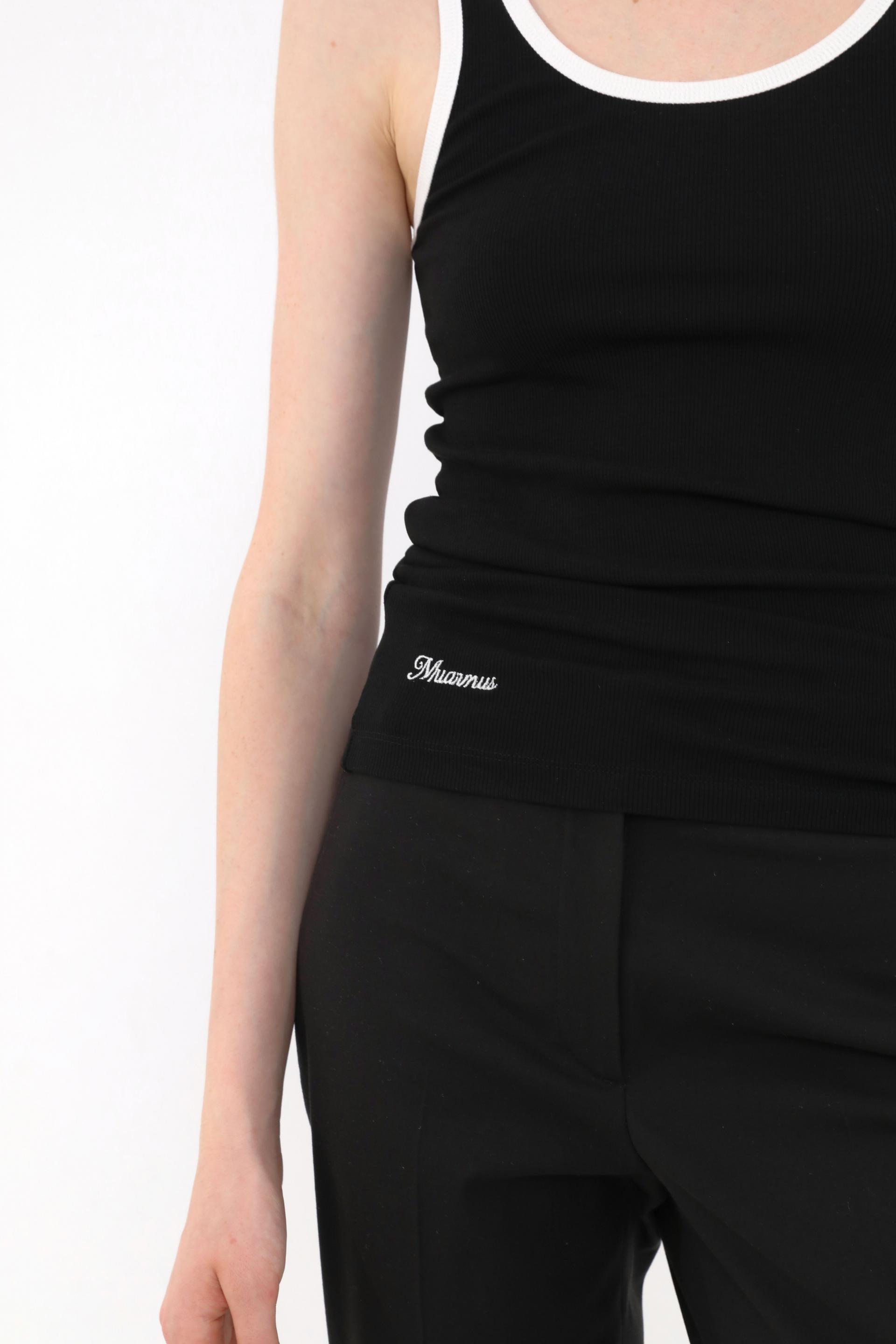 Leon Contrast Sleeveless [Black]