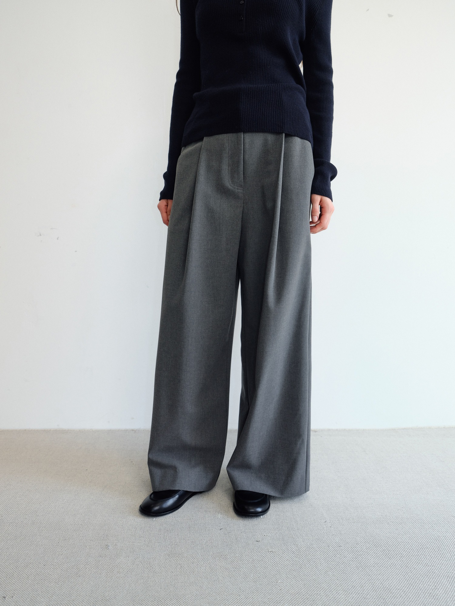 Grove Wool Wide Slacks [Gray]