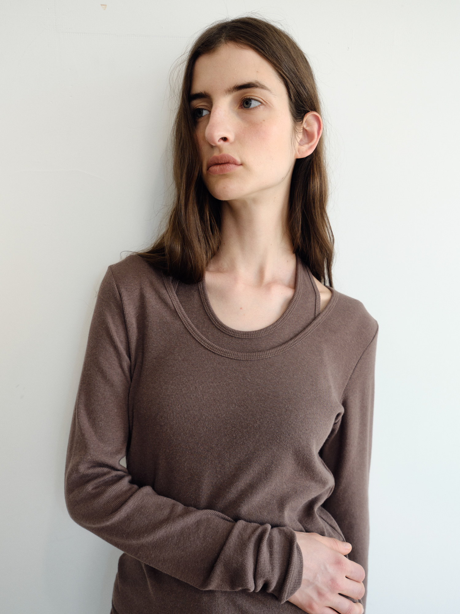 Loop Halter T-shirt [Brown]