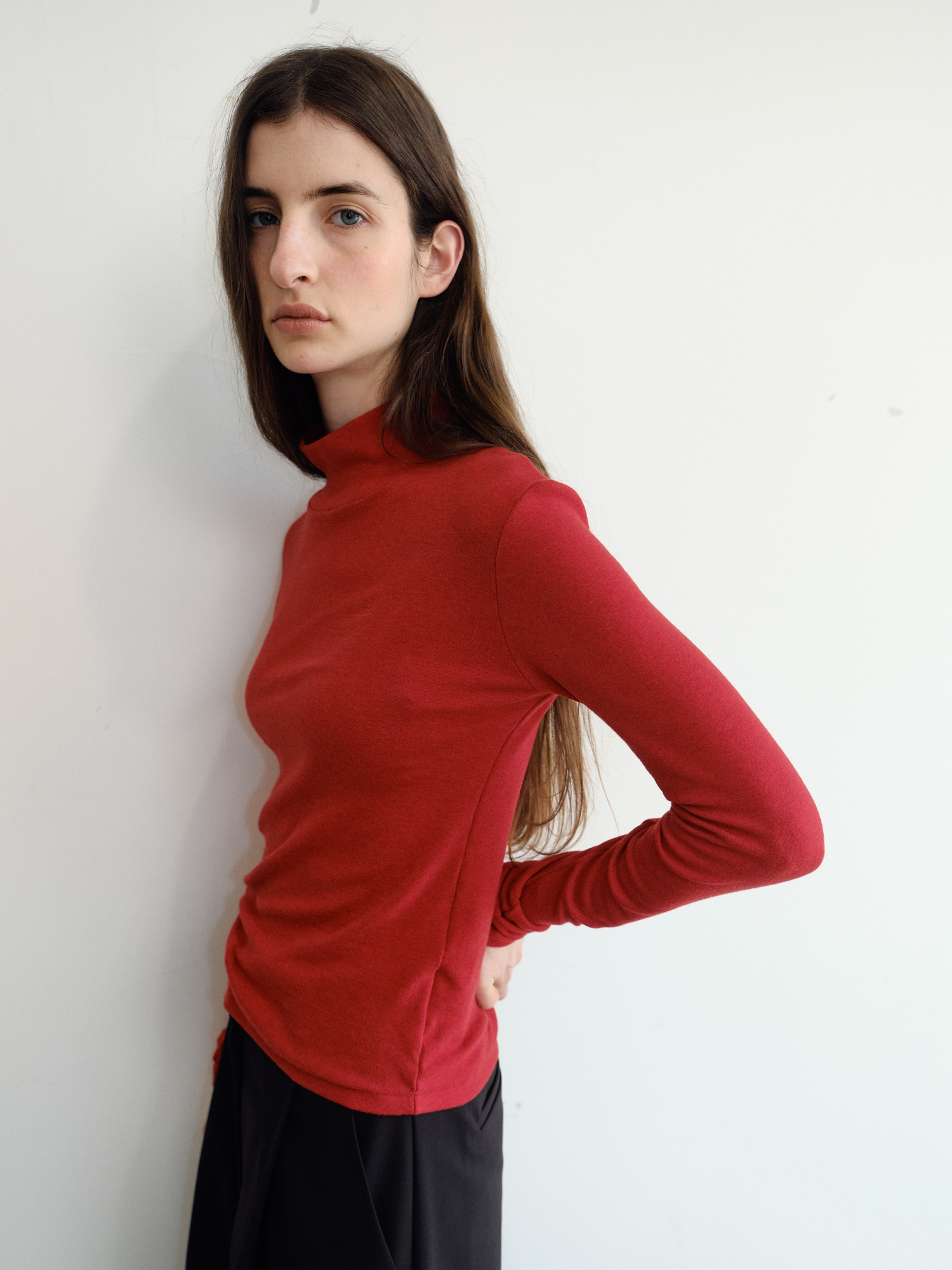 Roven Wool Turtleneck [Red]