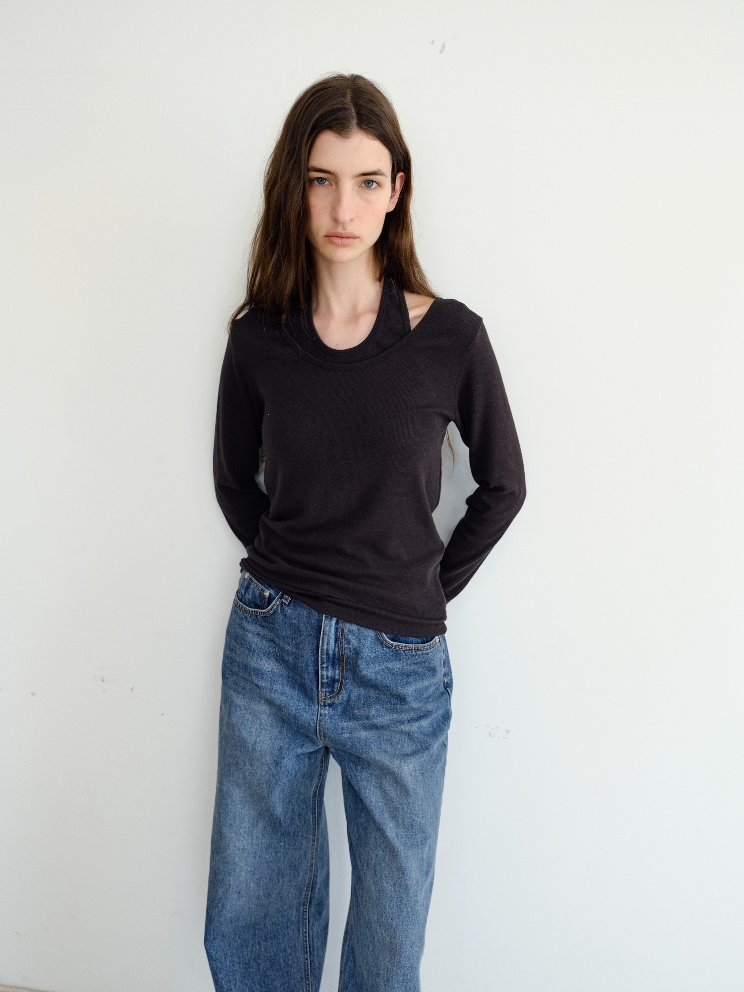 Loop Halter T-shirt [Black]