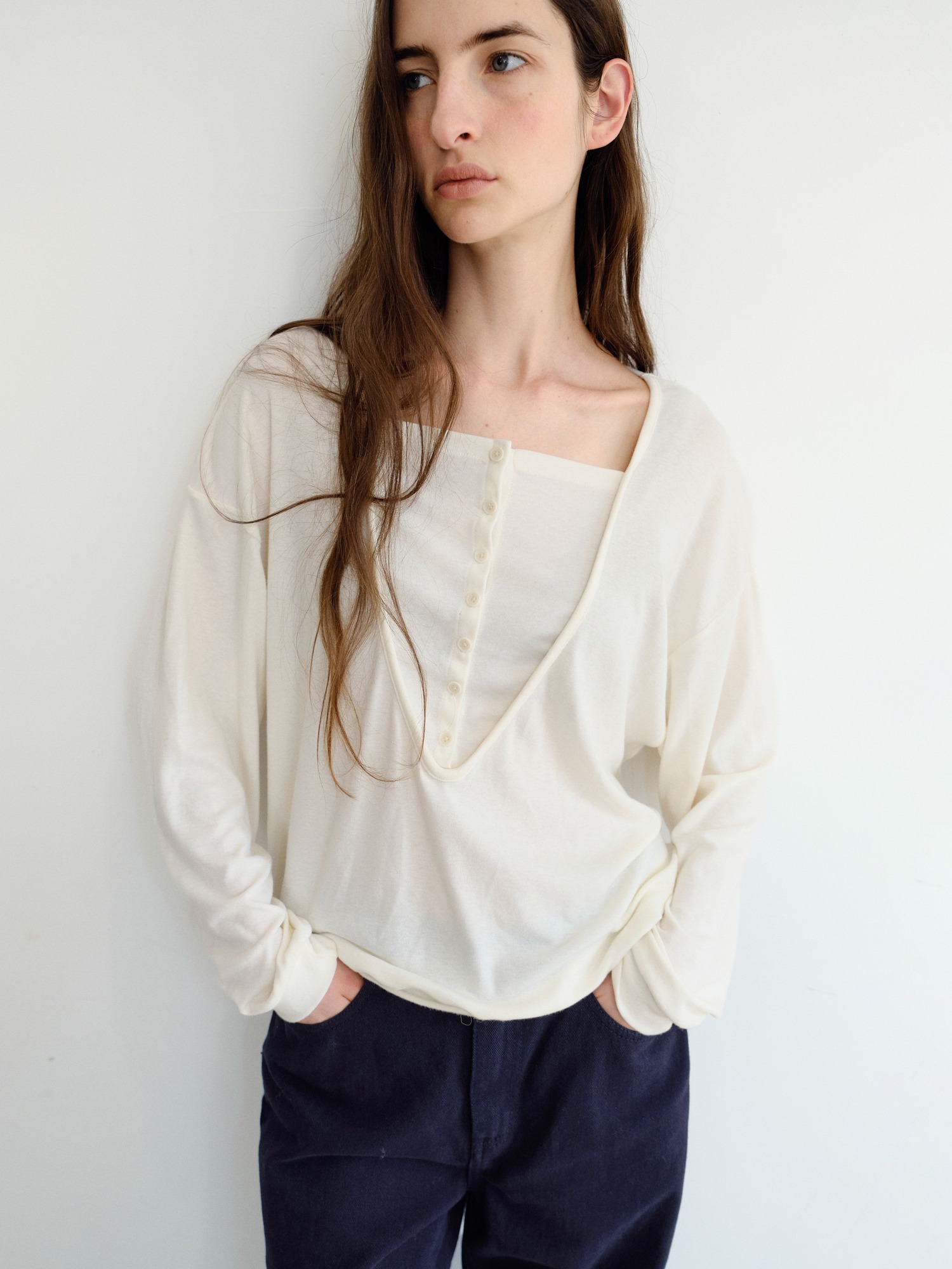 Leno Wool V-neck T-shirt [Ivory]