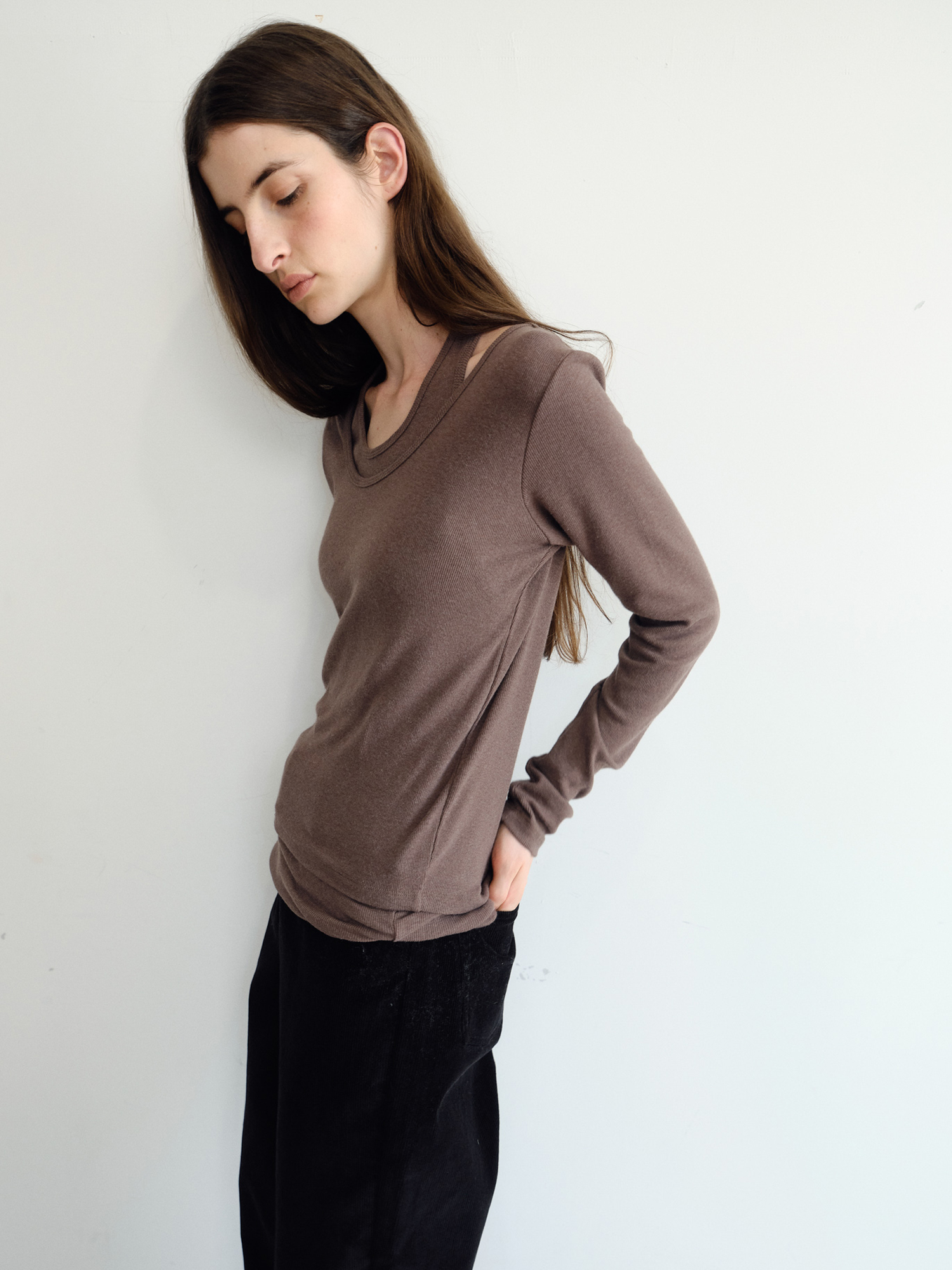 Loop Halter T-shirt [Brown]