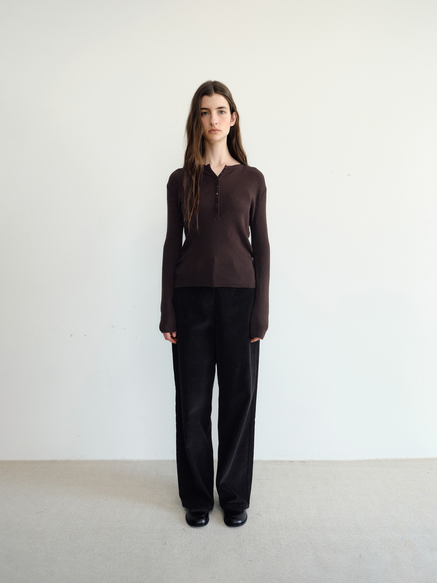Hale Henley Knit [Brown]