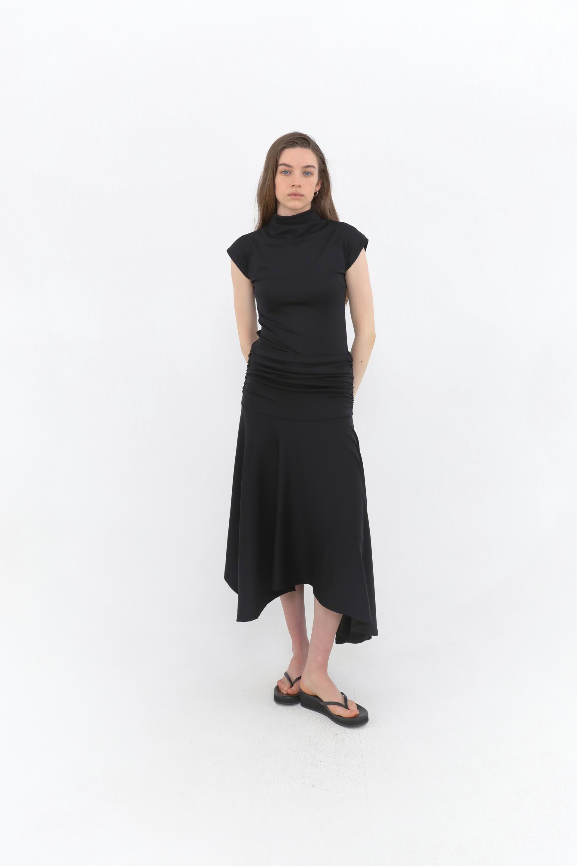 Hane Draped Asymmetric Skirt [Black]