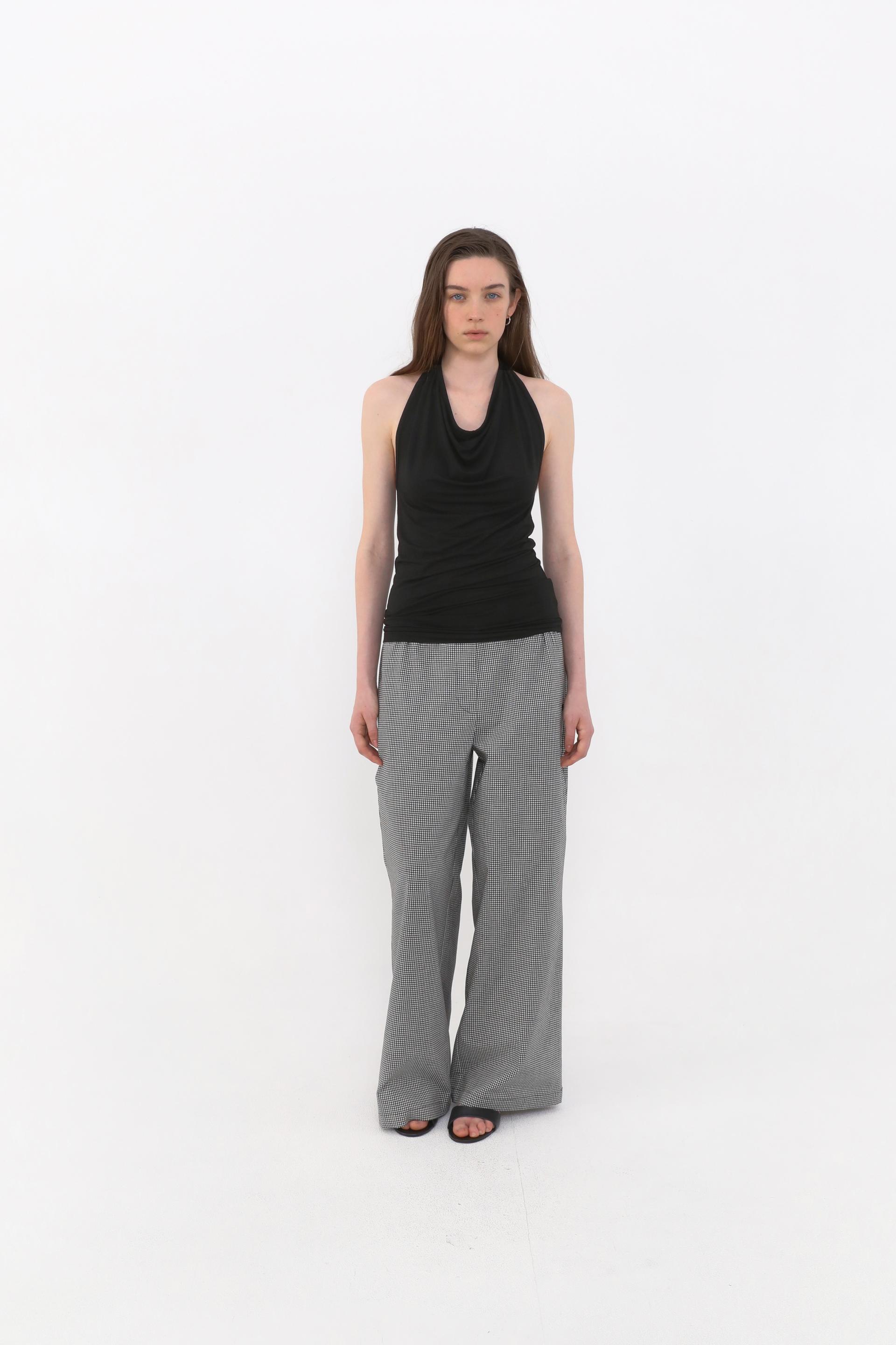 Draped Halterneck Sleeveless [Black]