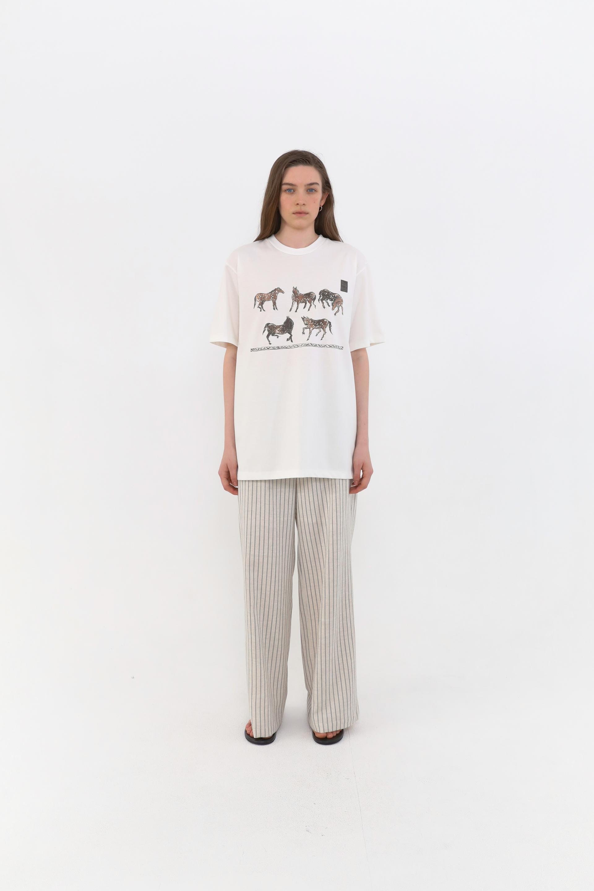 Carla X Horse Drawing T-Shirt [Ivory]