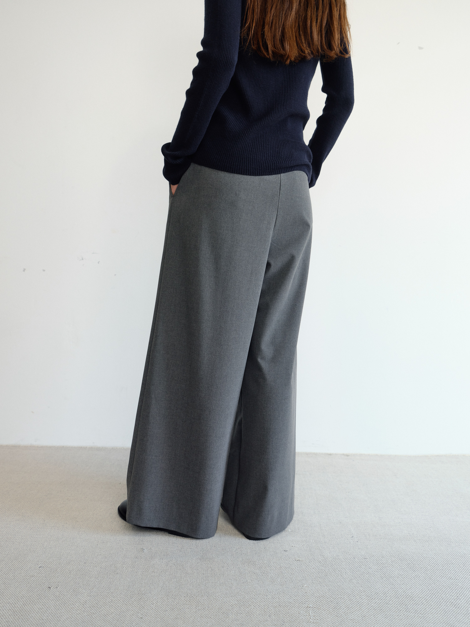 Grove Wool Wide Slacks [Gray]