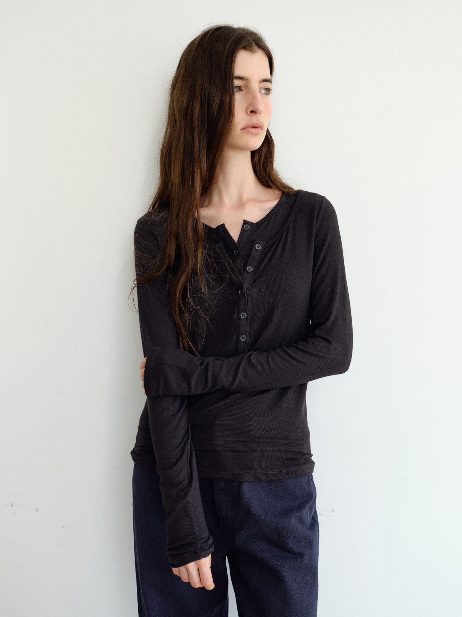 Veil Layered T-shirt [Black]