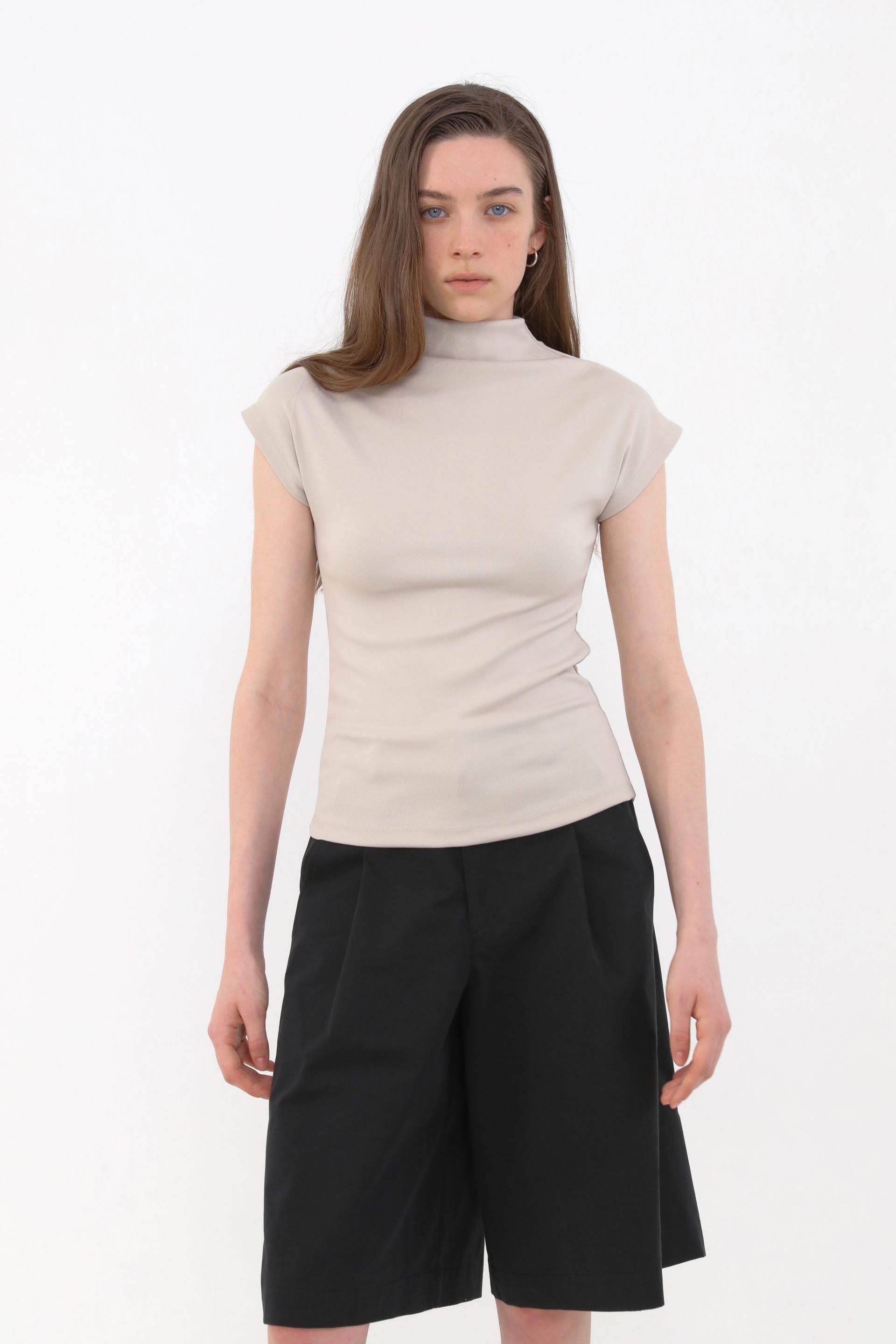 Our Pintuck Bermuda Pants [Black]