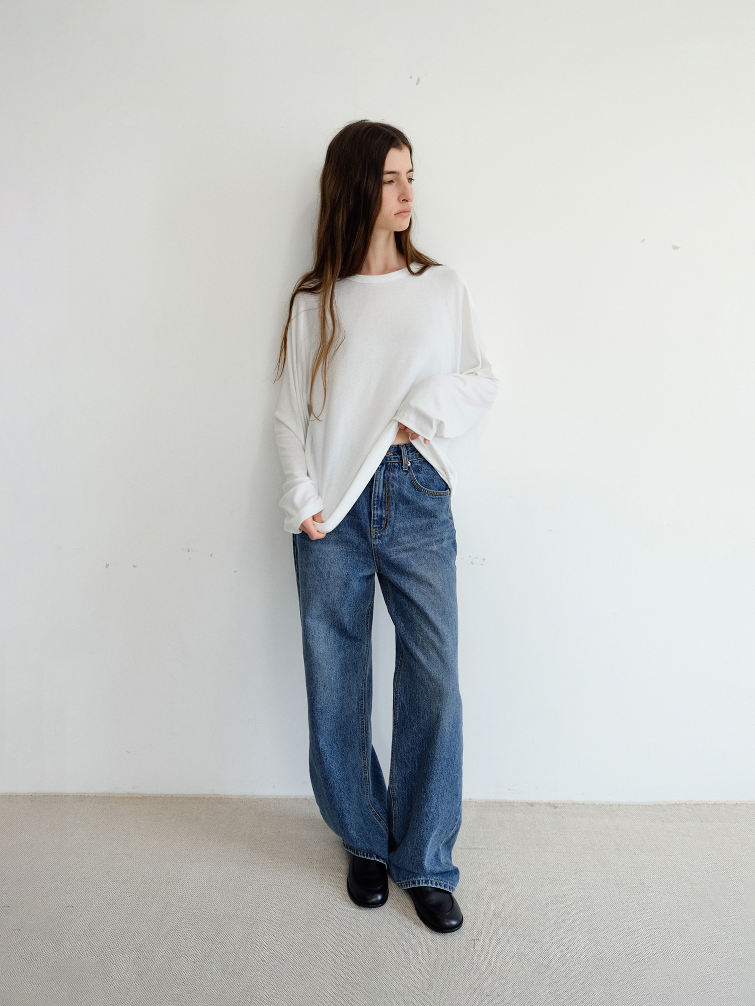 Ease Raglan T- shirt [Ivory]