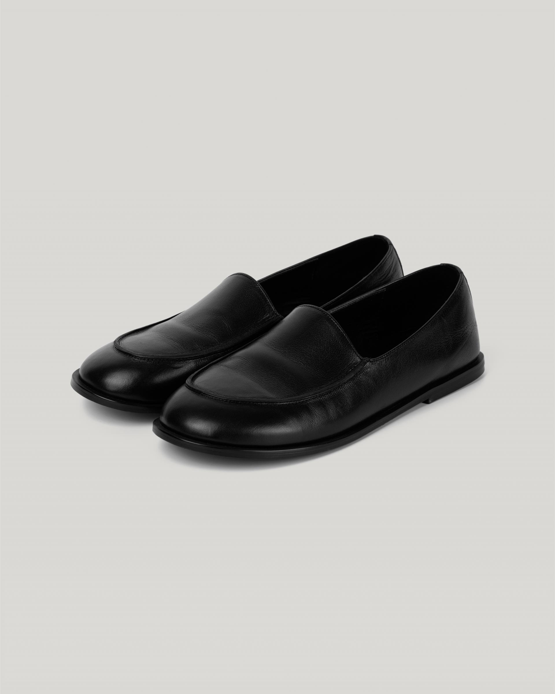Aven Loafer [Black]