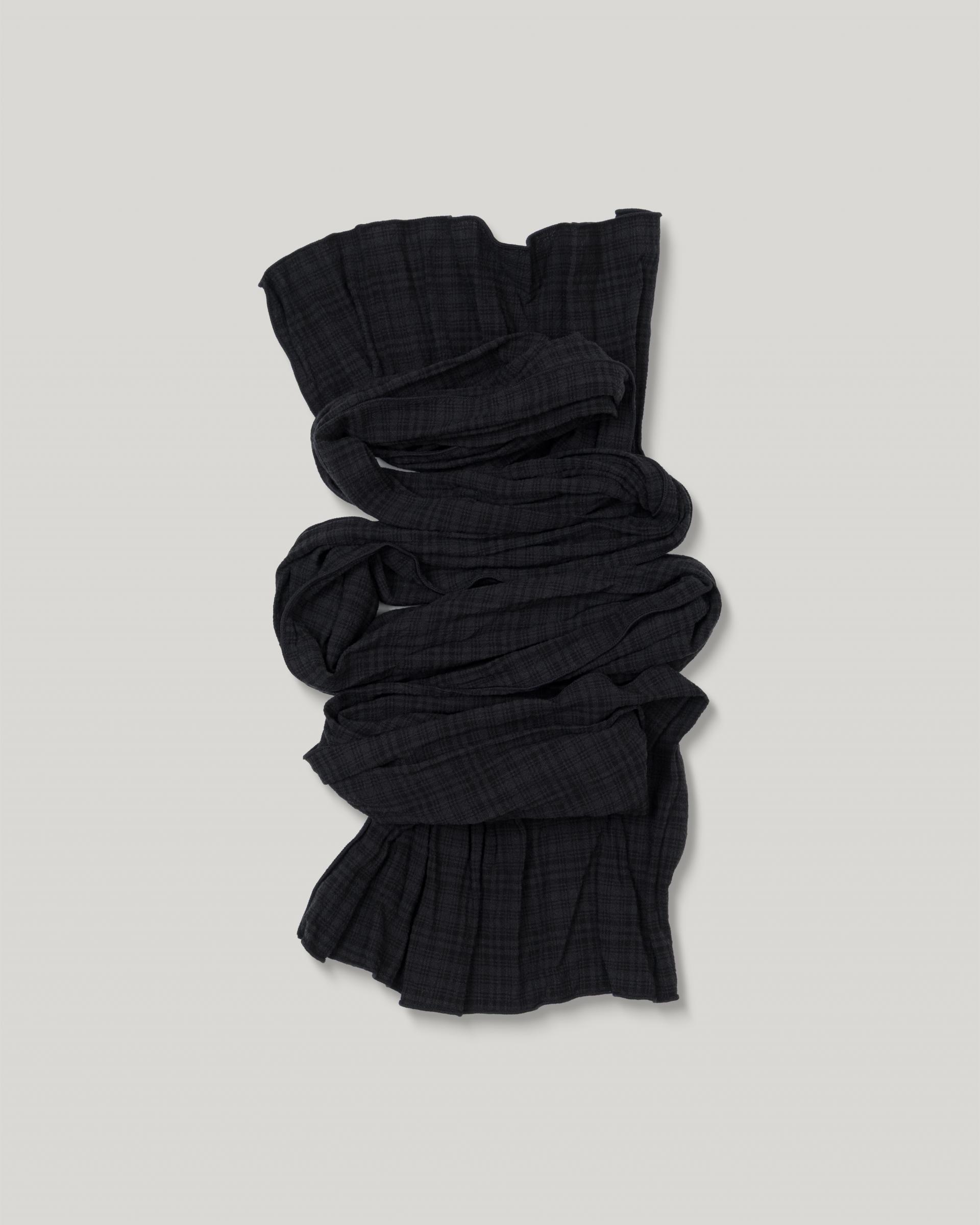 Ripple Check Scarf [Black] (9/16일 순차배송)