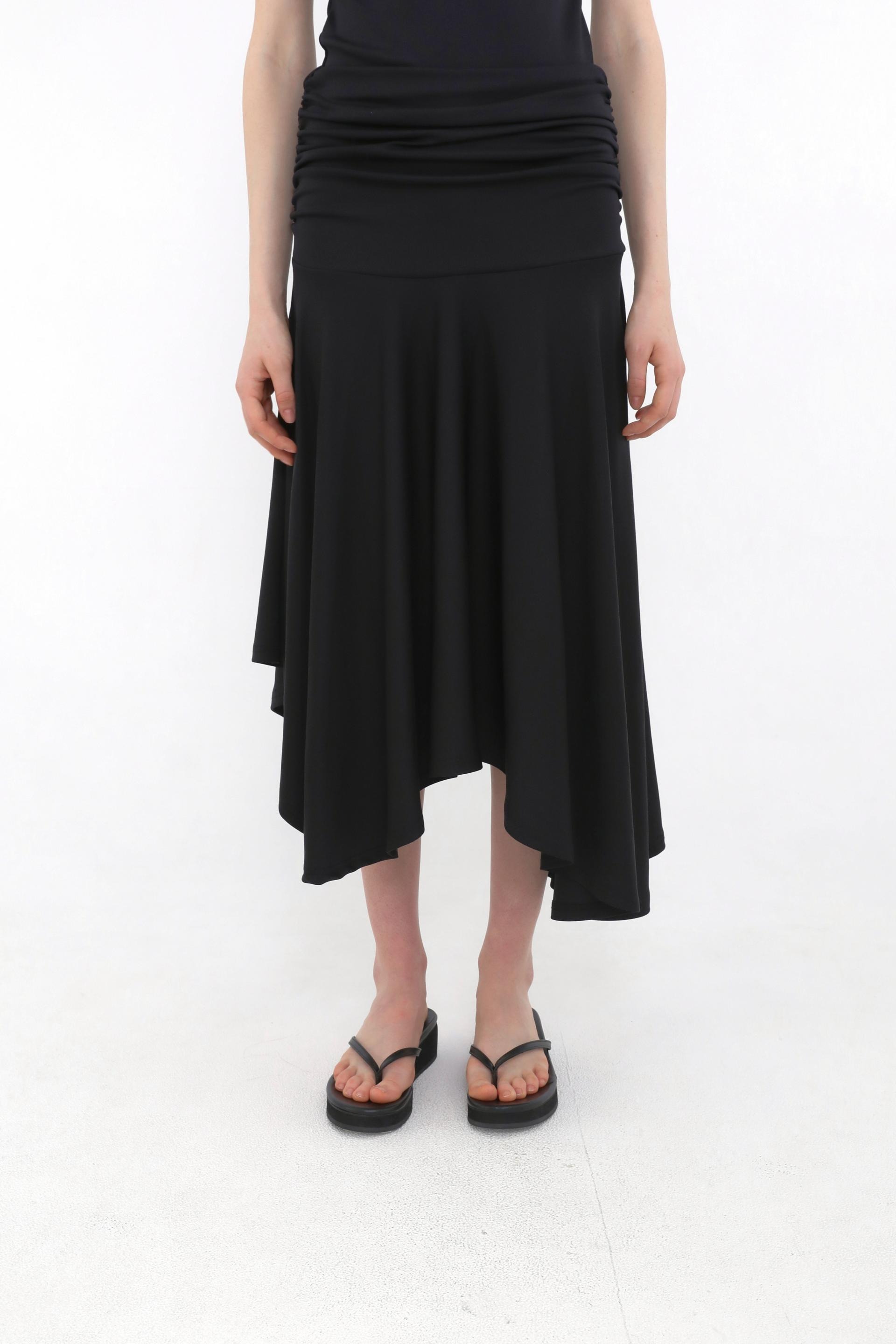 Hane Draped Asymmetric Skirt [Black]