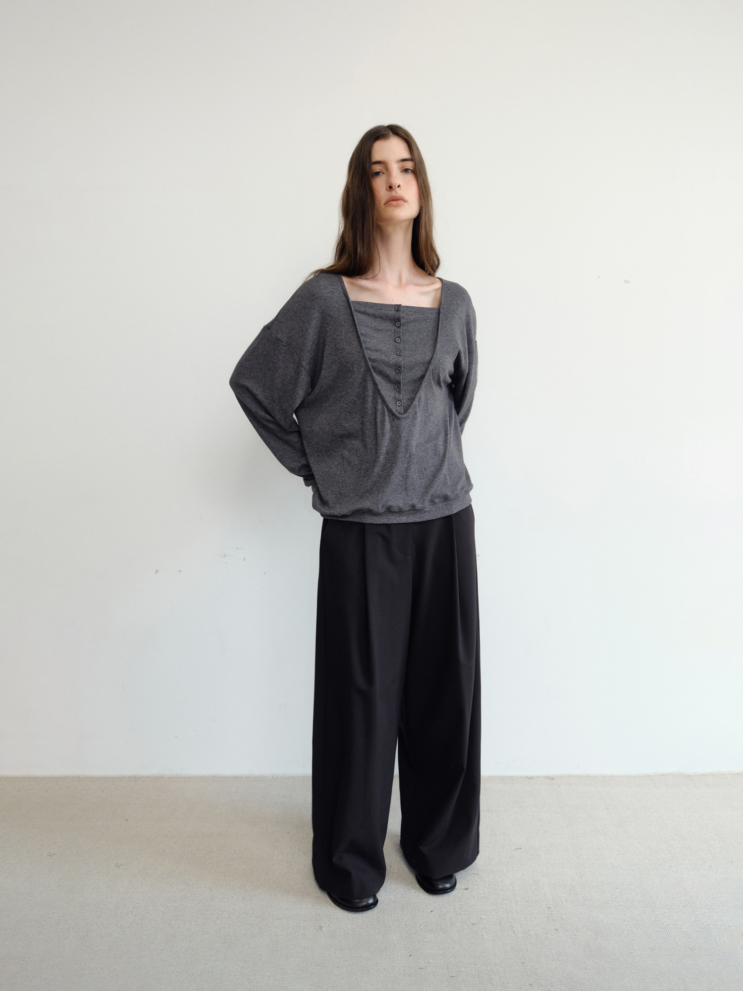 Leno Wool V-neck T-shirt [Gray]