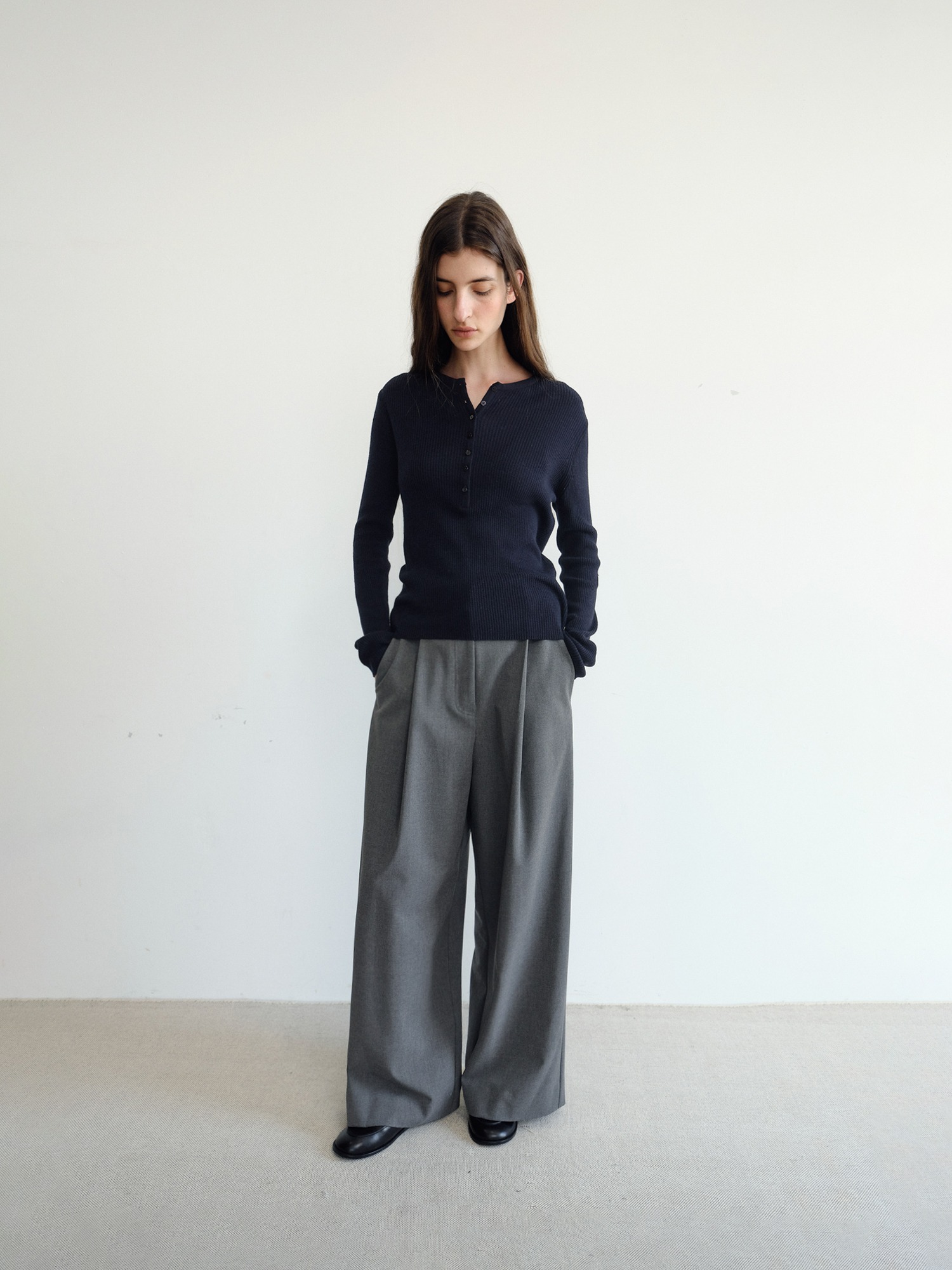 Grove Wool Wide Slacks [Gray]