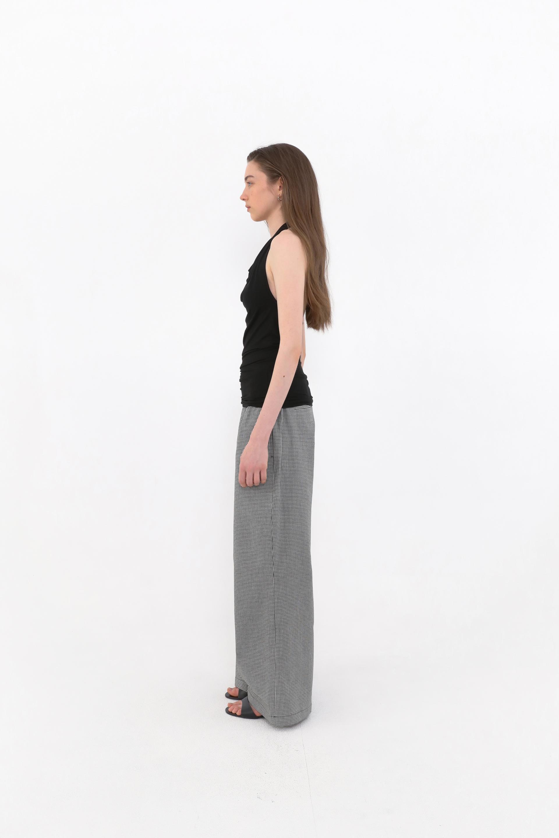 Draped Halterneck Sleeveless [Black]