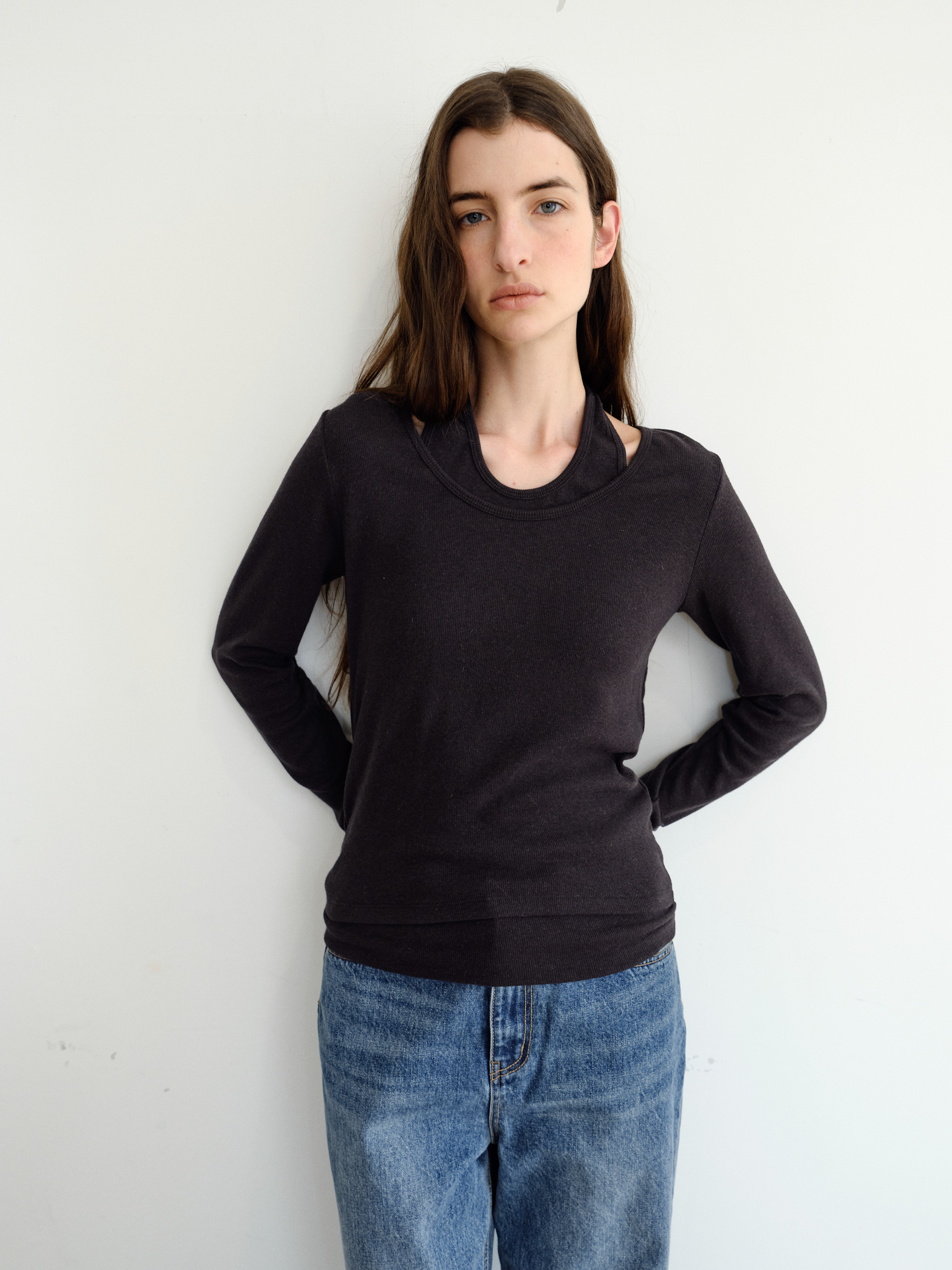 Loop Halter T-shirt [Black]