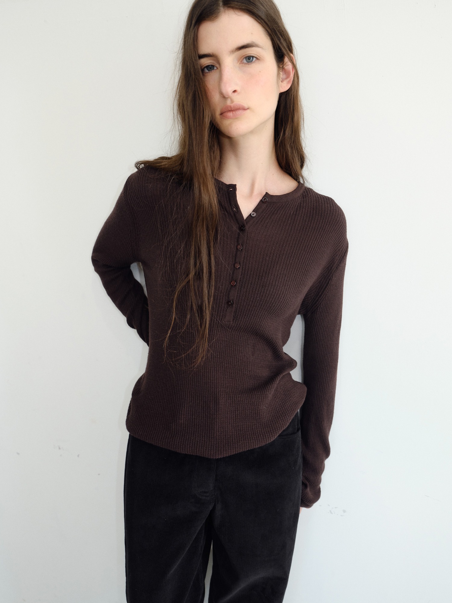 Hale Henley Knit [Brown]
