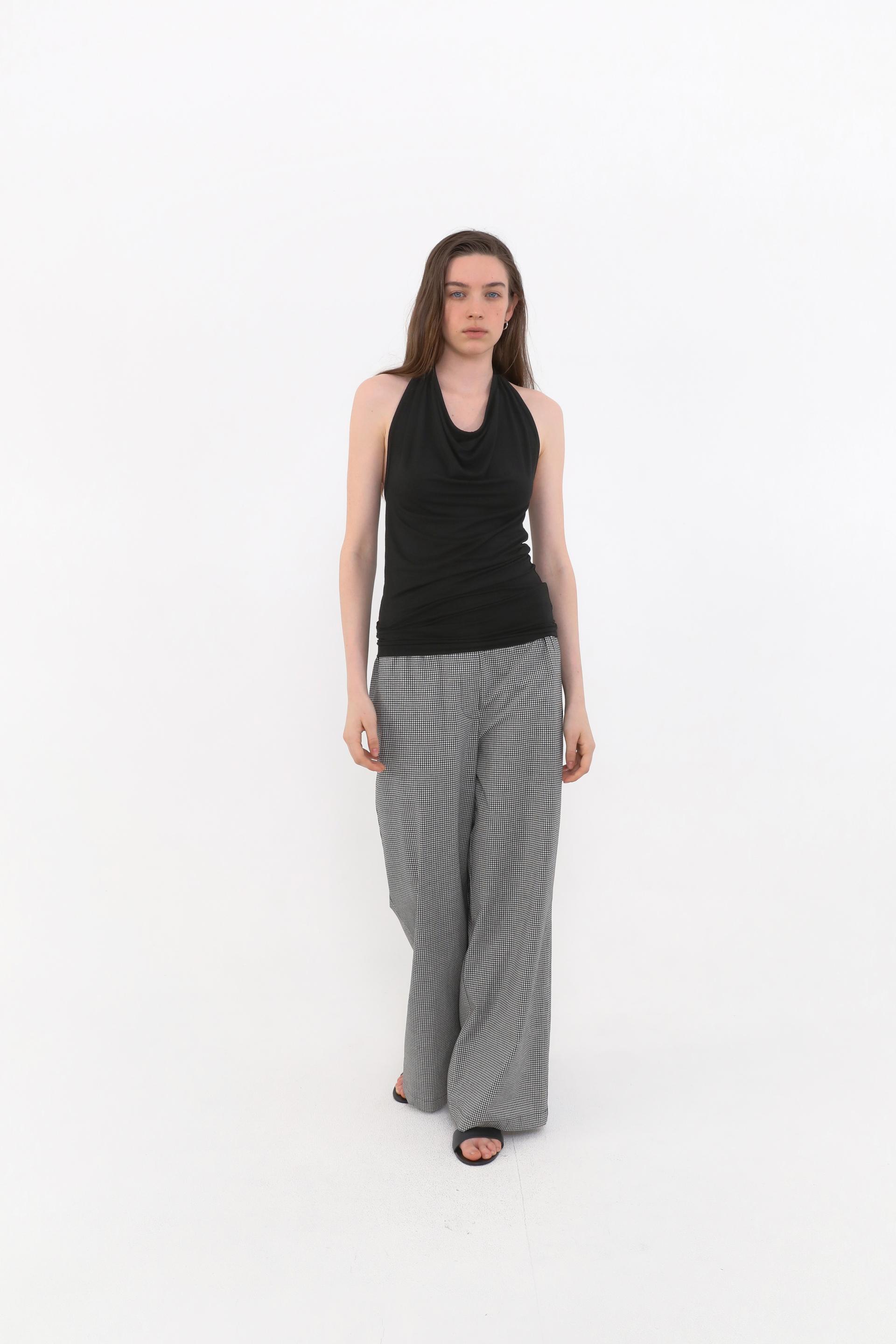Draped Halterneck Sleeveless [Black]